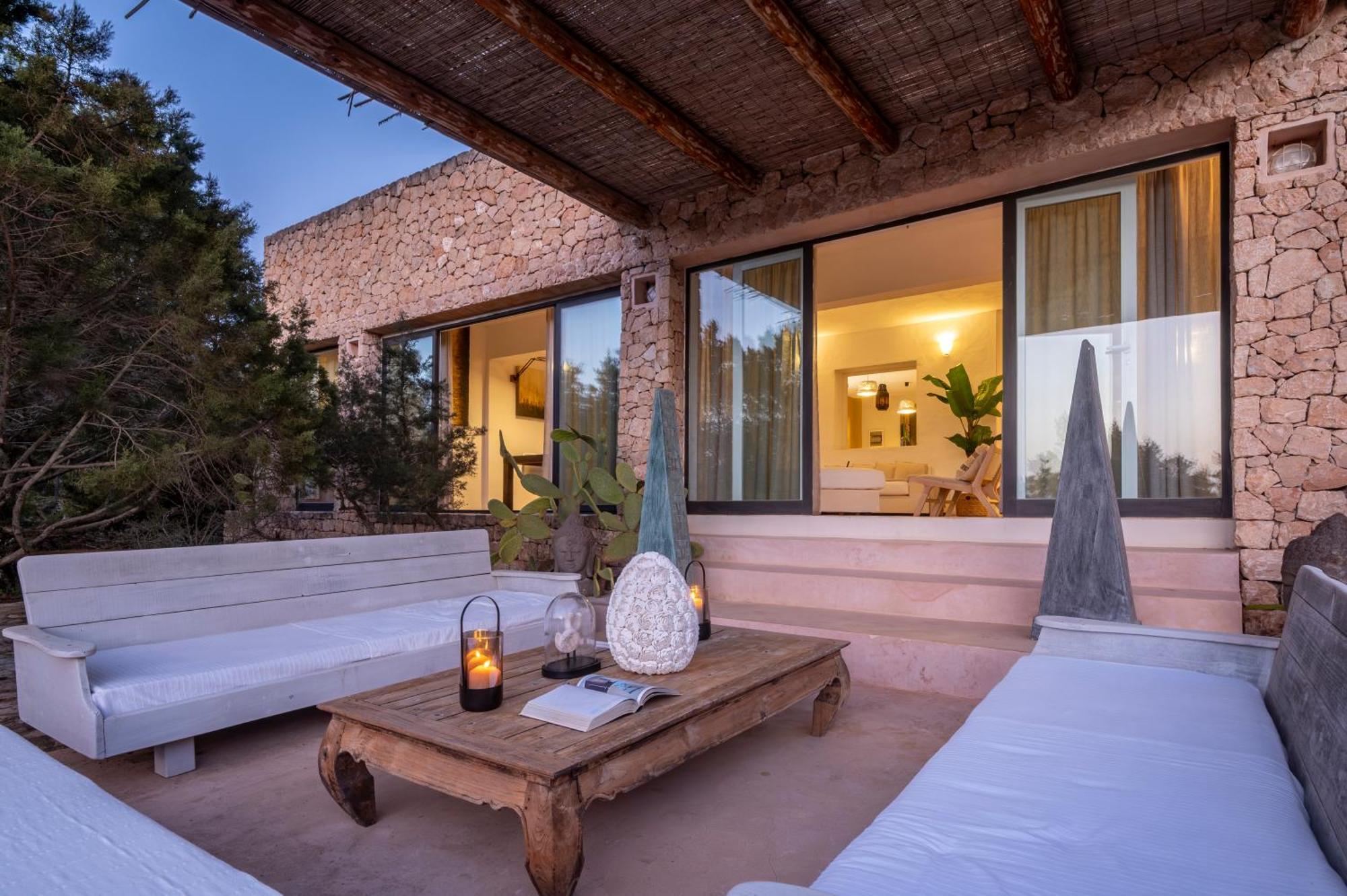 Villa Shangri-la Sant Ferran de Ses Roques