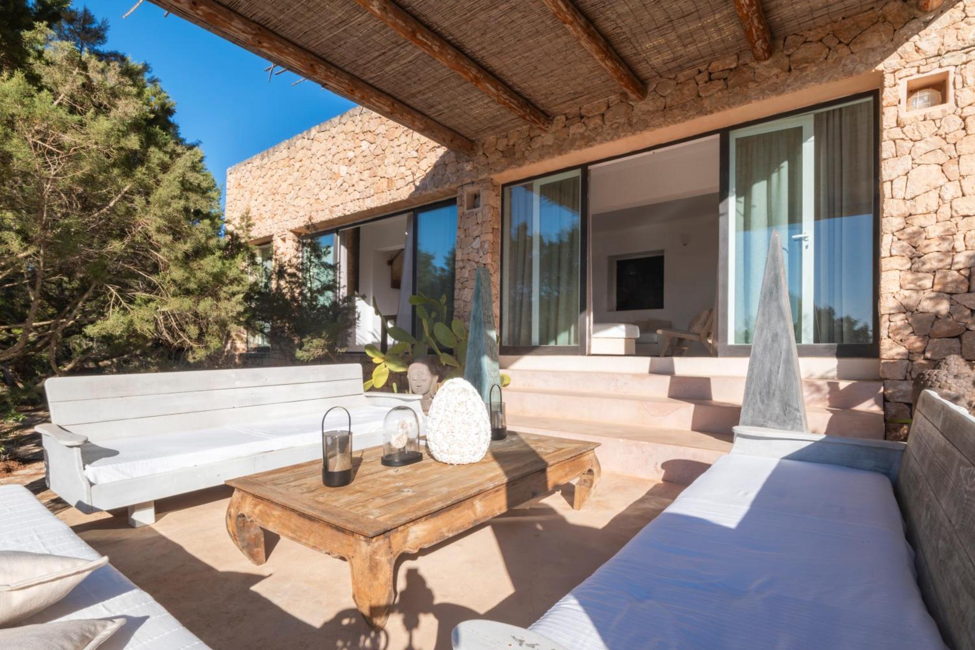 Shangri-la Villa Sant Ferran de Ses Roques