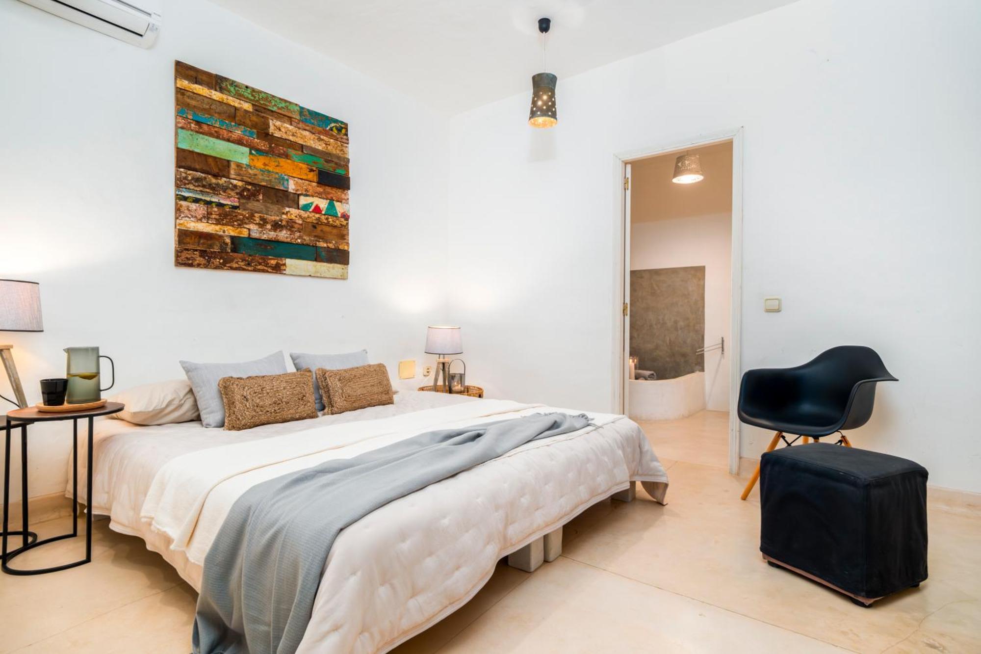 Villa Shangri-la Sant Ferran de Ses Roques