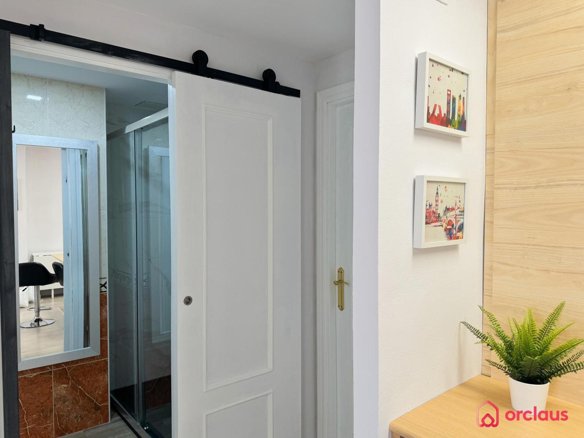 El Diamante Apartment *