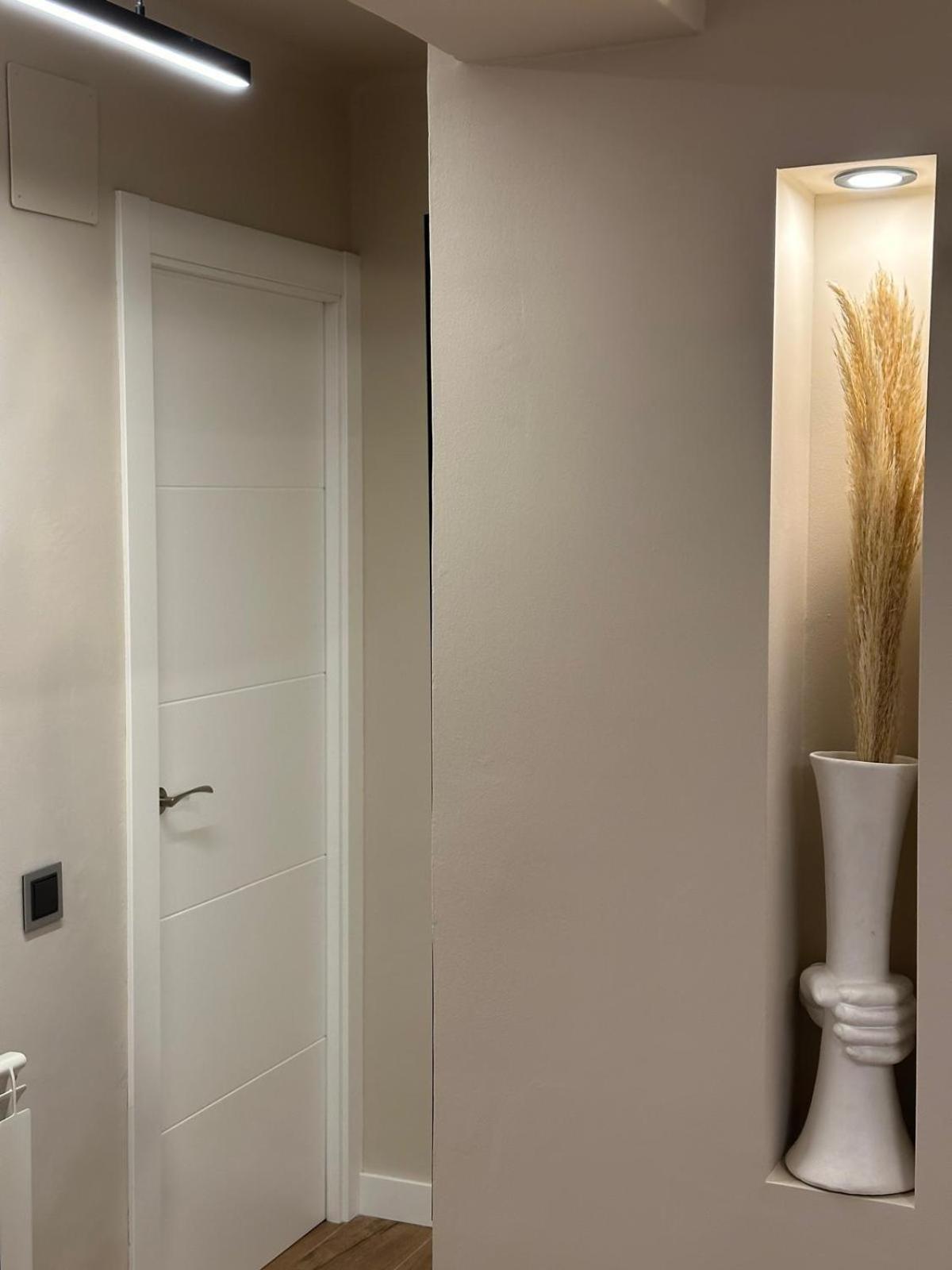 Playa Centro Ii, A Estrenar, 6 Huespedes Vut-5248-as Apartamento Gijón