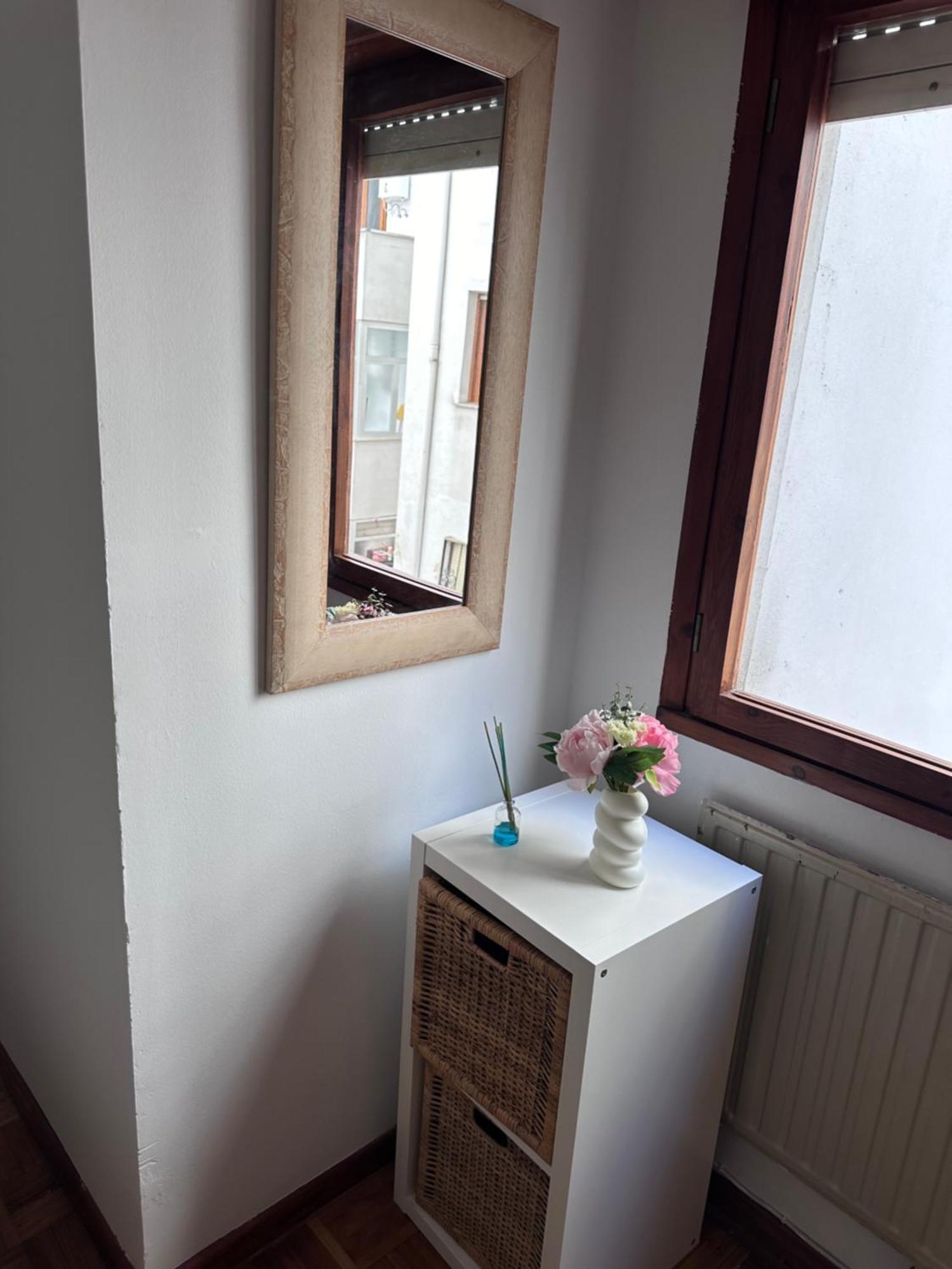 Acogedor Con Vistas A La Catedral Y Parking Apartamento *