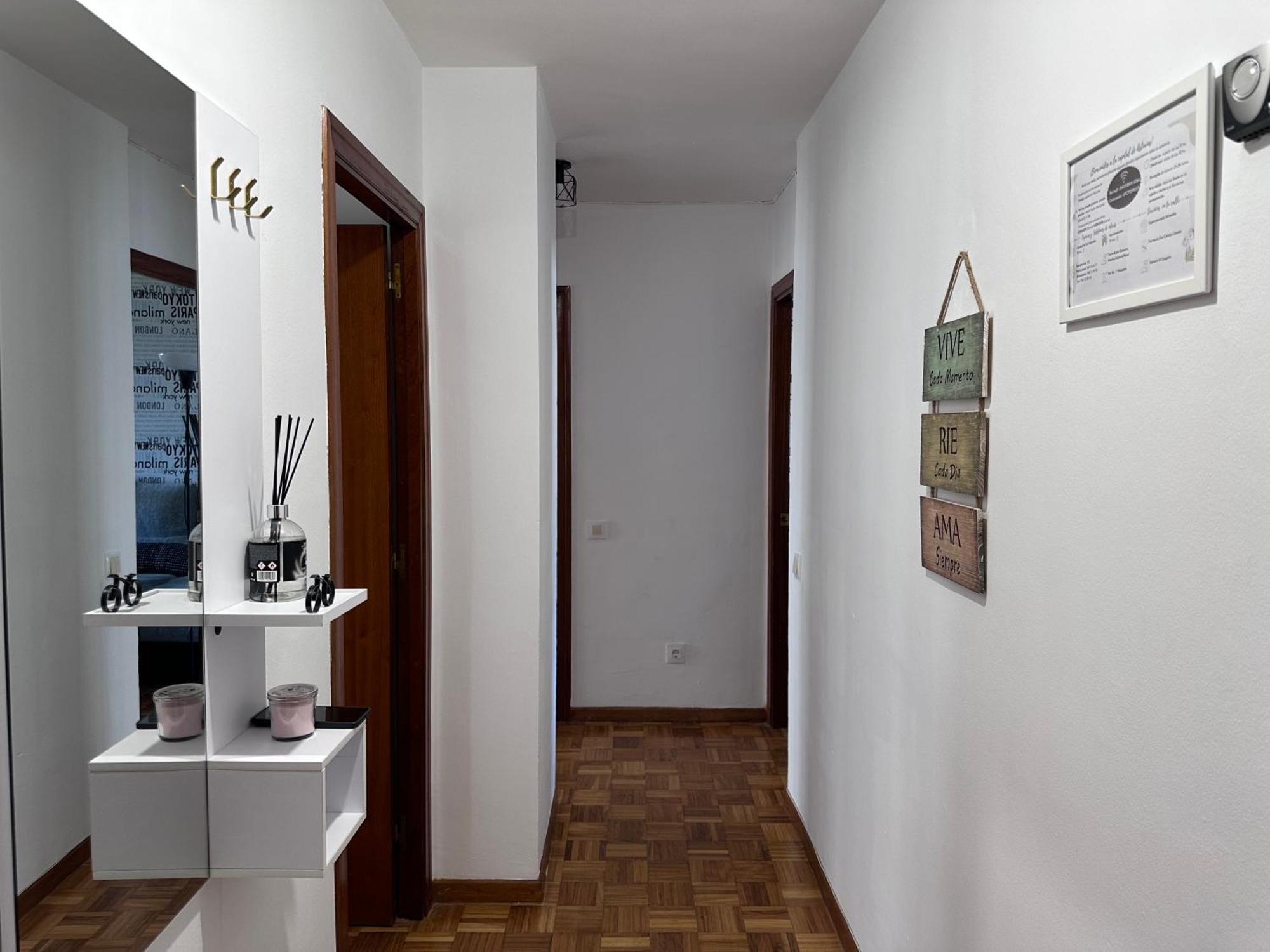 Apartamento Acogedor Con Vistas A La Catedral Y Parking *