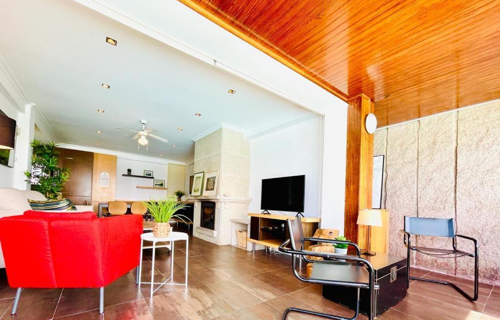 Luxury Views Canido, Acces Apartment *