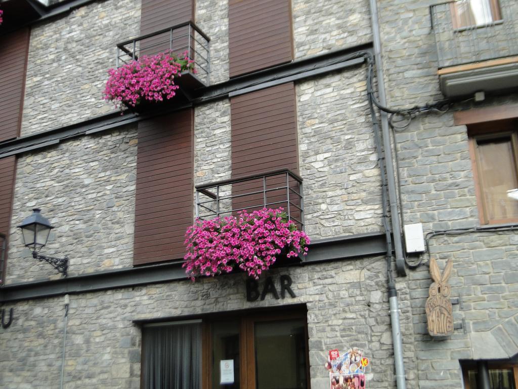 Guest house Pensio La Creu Esterri D'Aneu