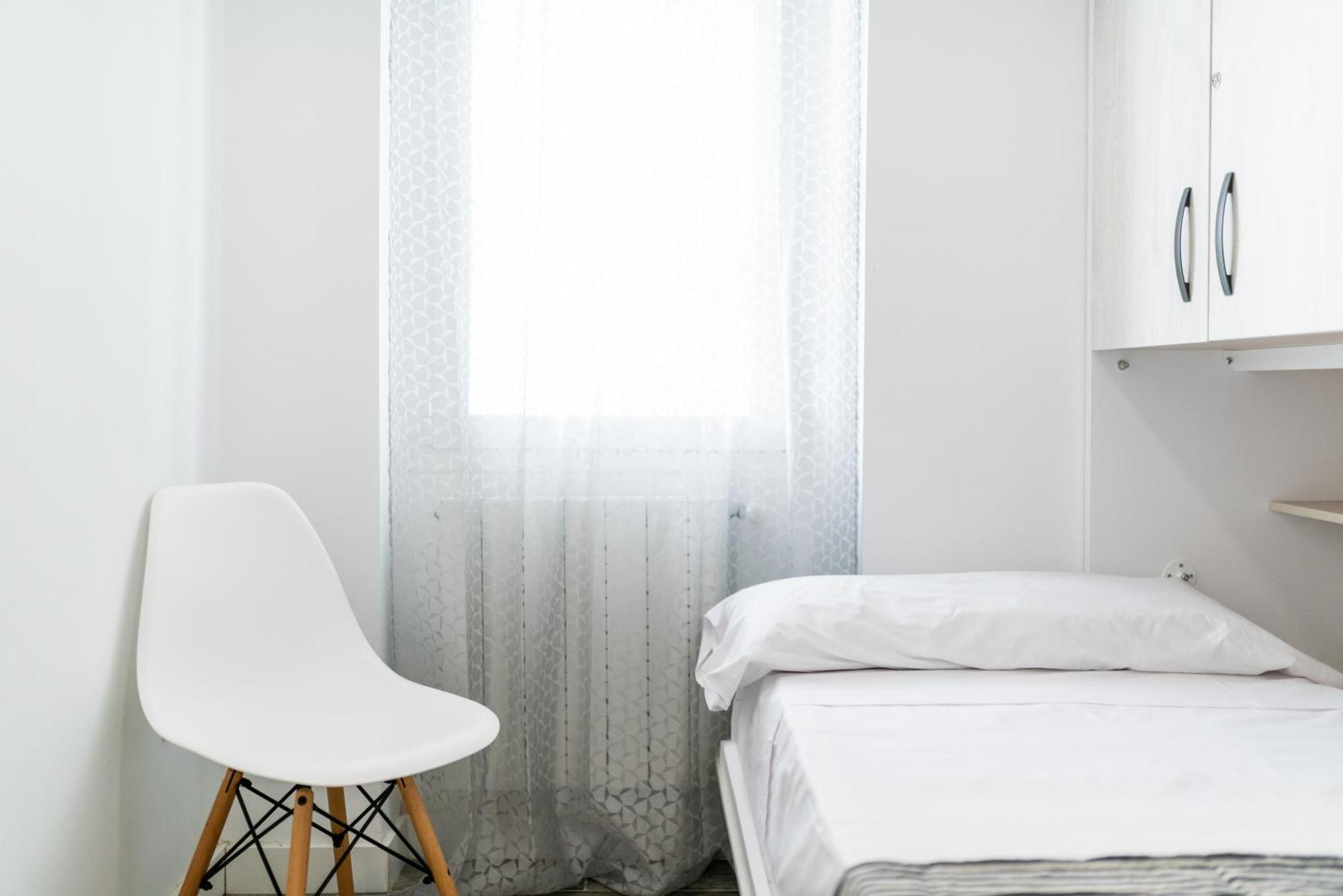 Apartamento Pajaritos Junto A Centro, Estacion De Tren Y Plaza De Toros *