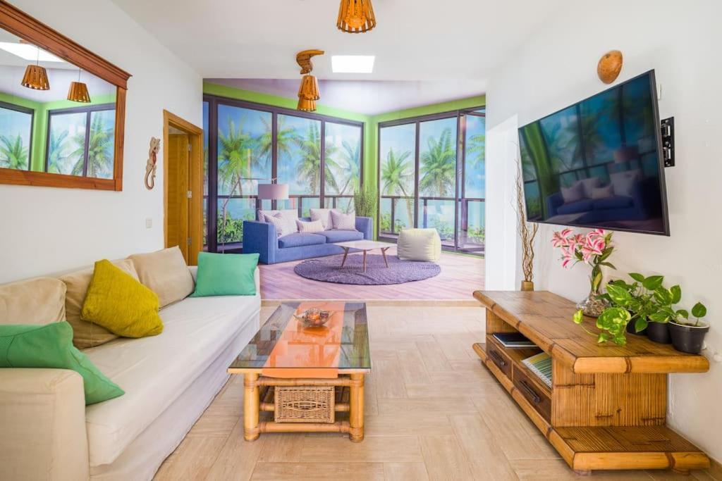 La Isla By Rentaholidayslanzarote Villa