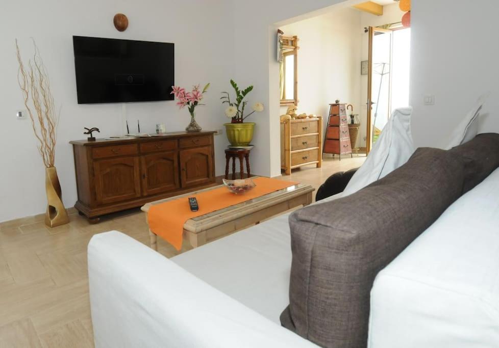 La Isla By Rentaholidayslanzarote Villa Playa Blanca (Lanzarote)