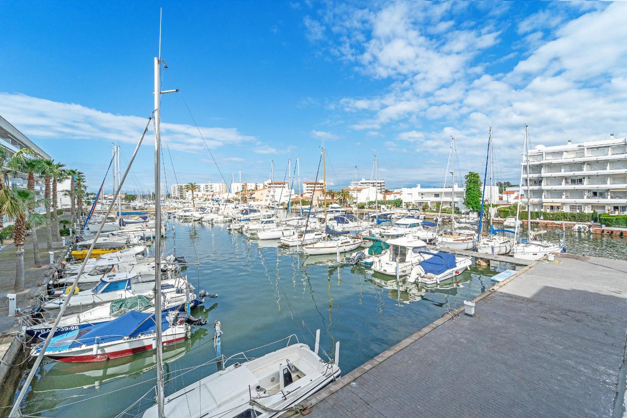 Apartment Welcs 153 Emp Con Vistas Al Puerto
