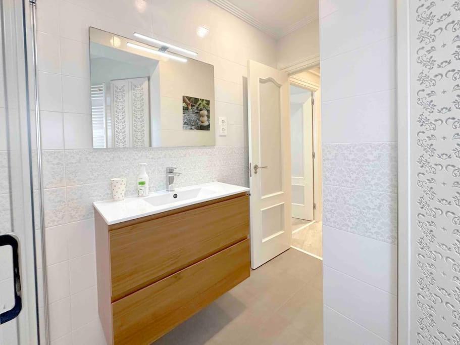 Apartment Historic Center With Wifi Castro Urdiales