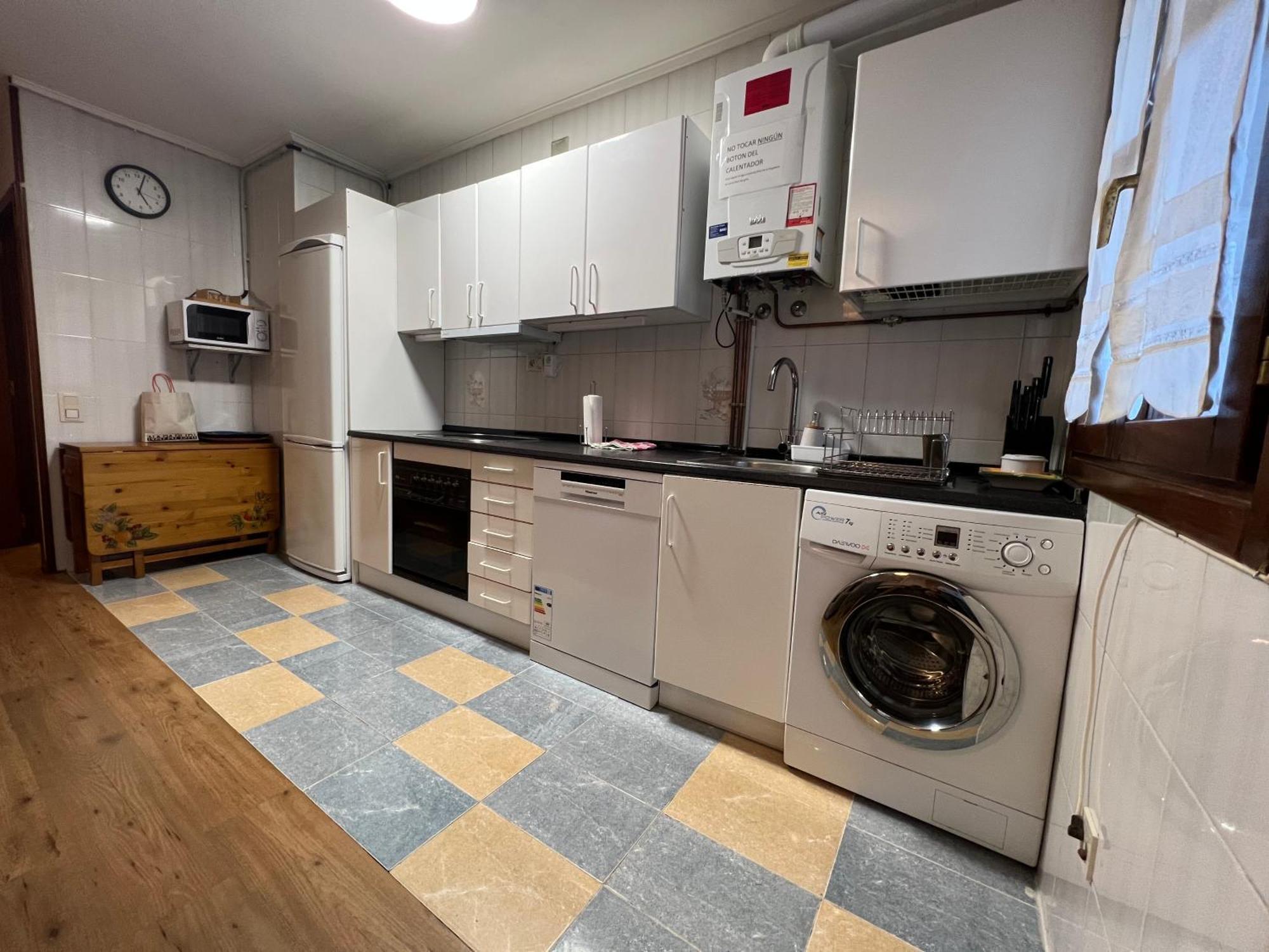 Apartment Con Piscina En Ezcaray