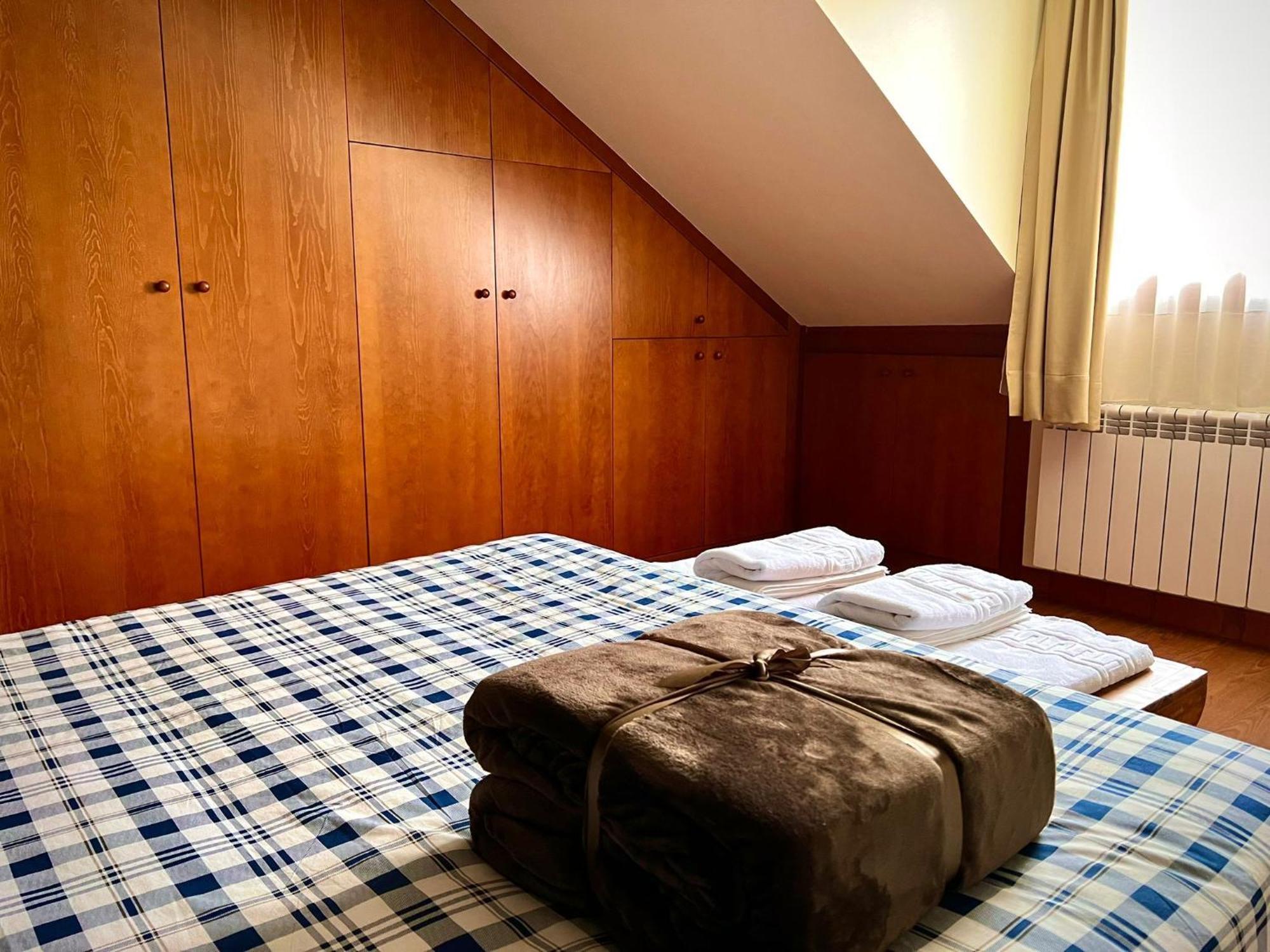 Apartamento Turisticos Cuirgu Felechosa