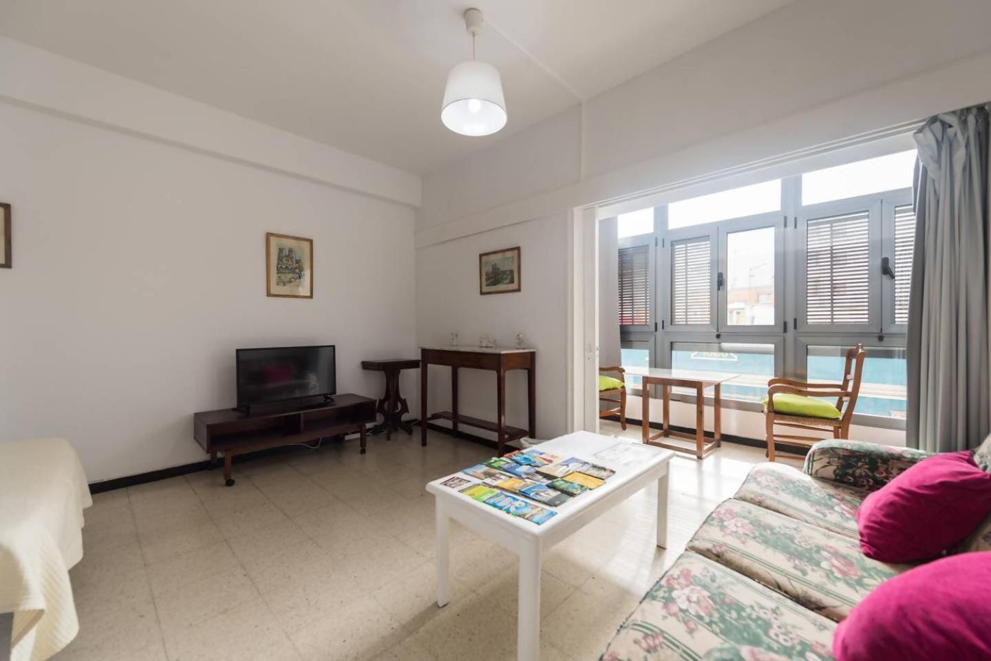 Loft Luminoso Y Amplio Muy Cerca De Canteras Apartment Las Palmas de Gran Canaria