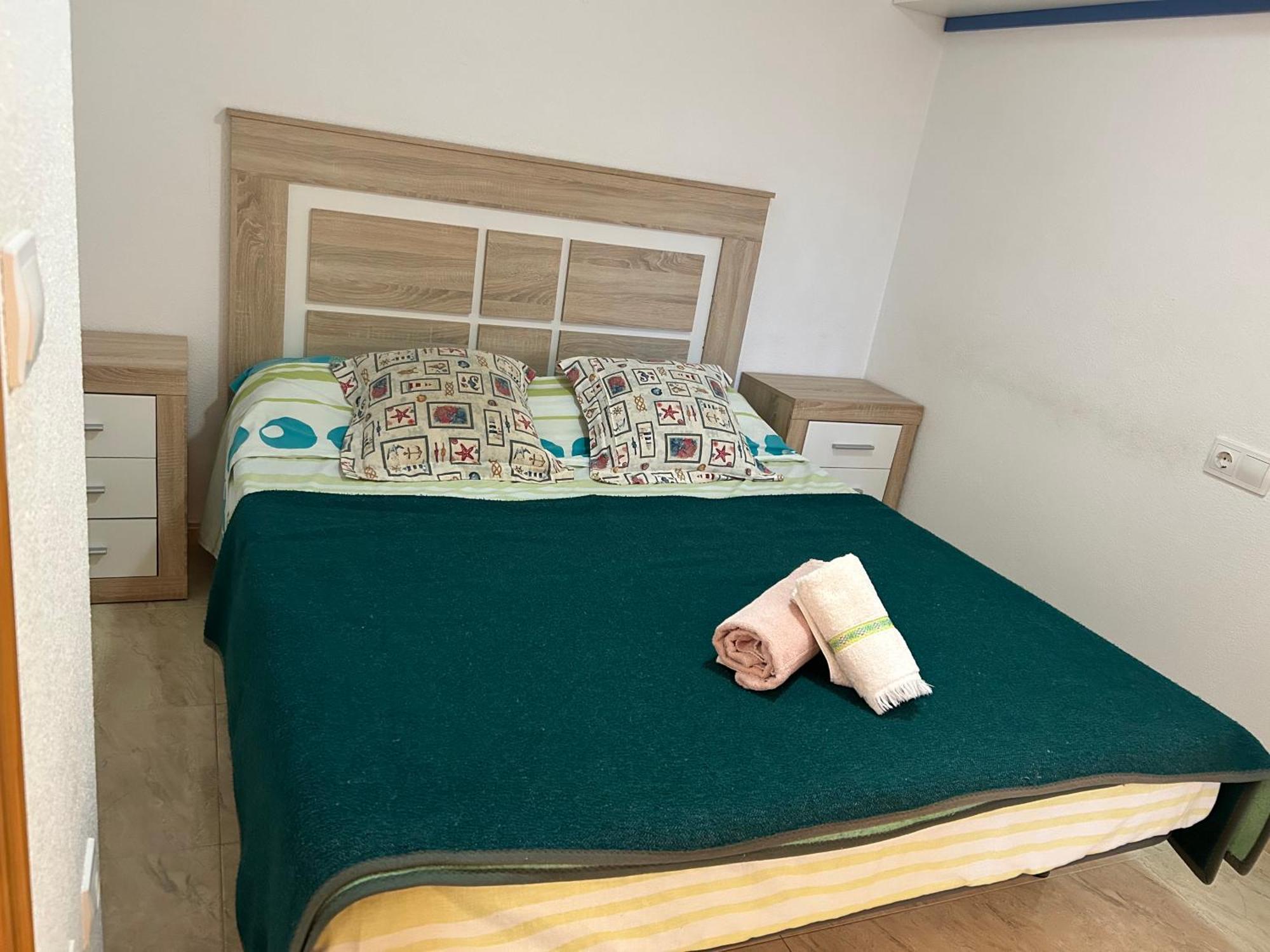 Aparta De 2 Habit Con Piscina Apartamento Matalentisco