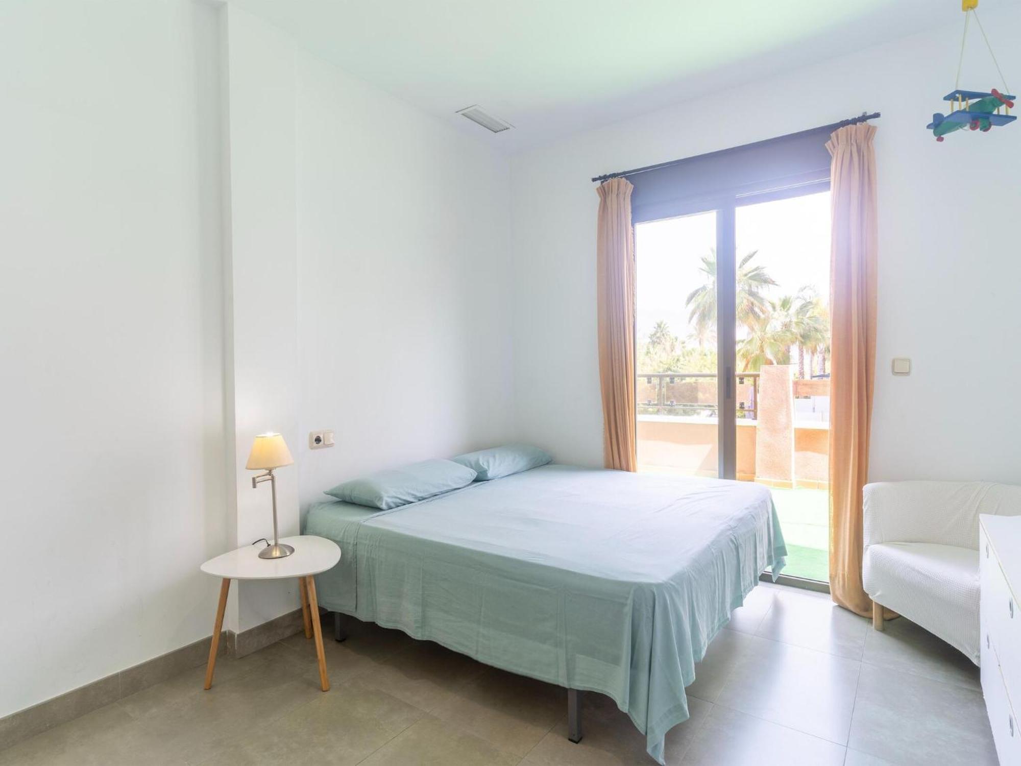 Spacious Holiday In Near Seabeach *