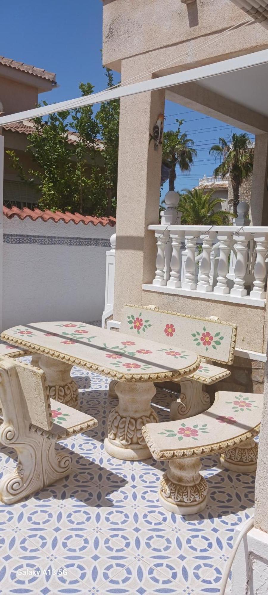 Lovely Detached 3 Bedroom Villa, Communal Pool In Quesada * Ciudad Quesada
