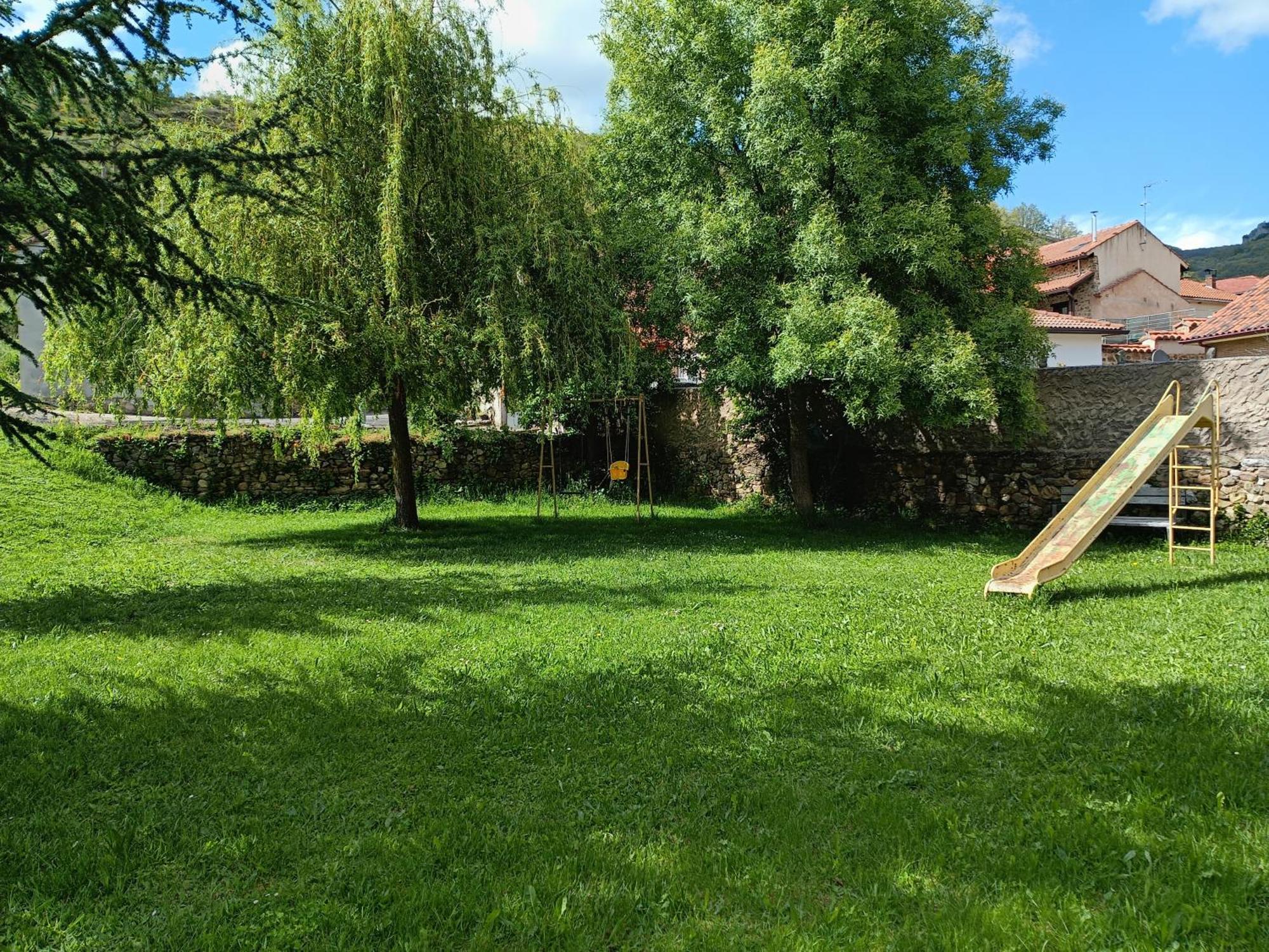 Сasa de vacaciones La Casa Del Pueblo El Berrugon *