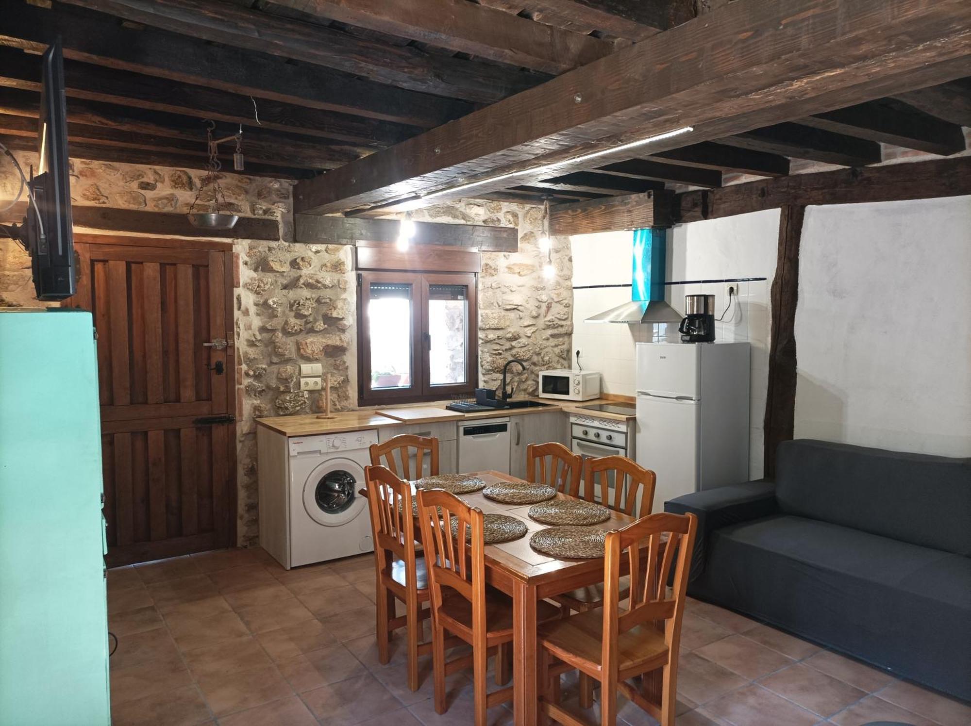 Casa Abuelo Cani Arenas de San Pedro