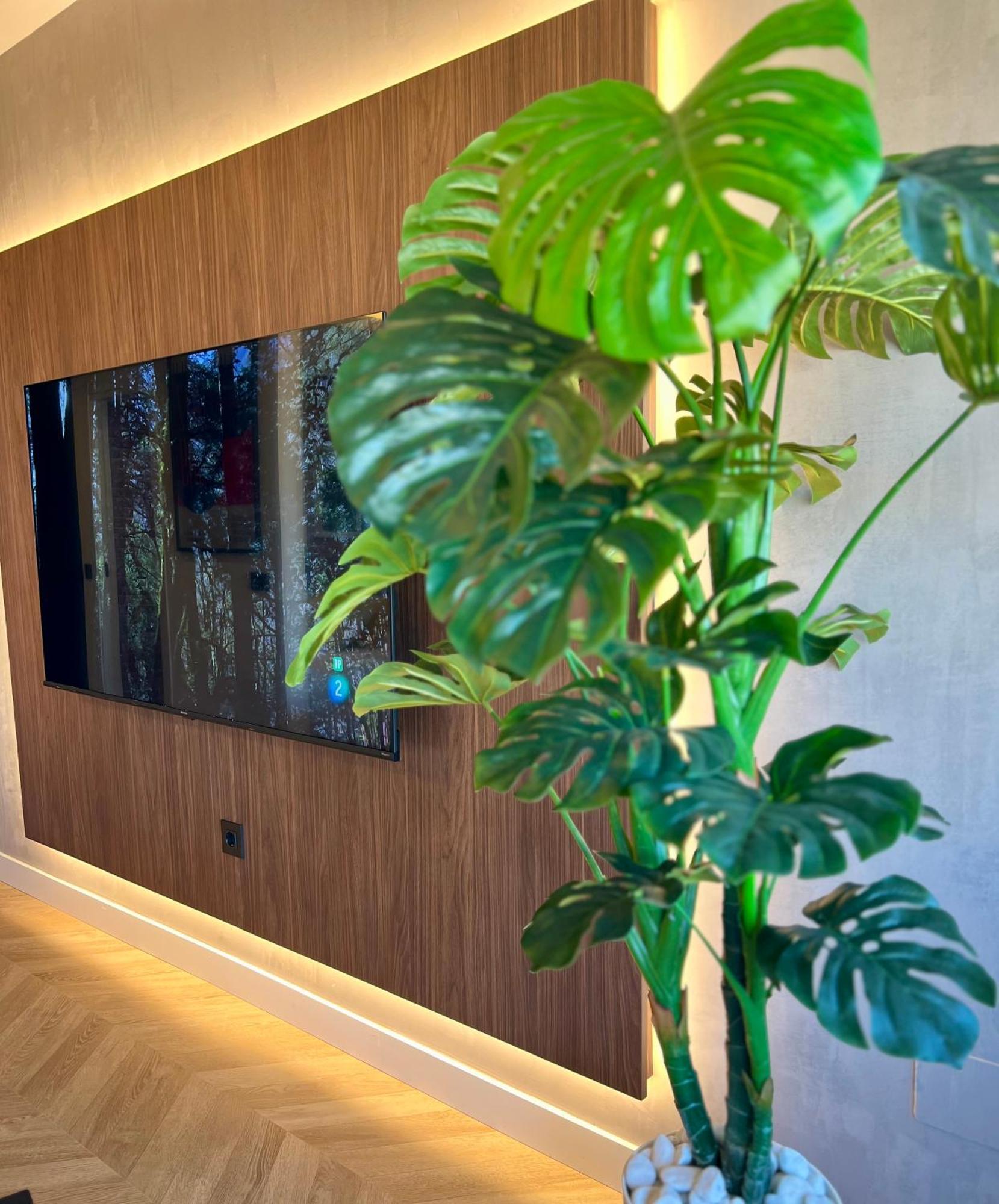 Loft De Diseno Recien Reformado Con Vistas Y Ubicacion Excelente *