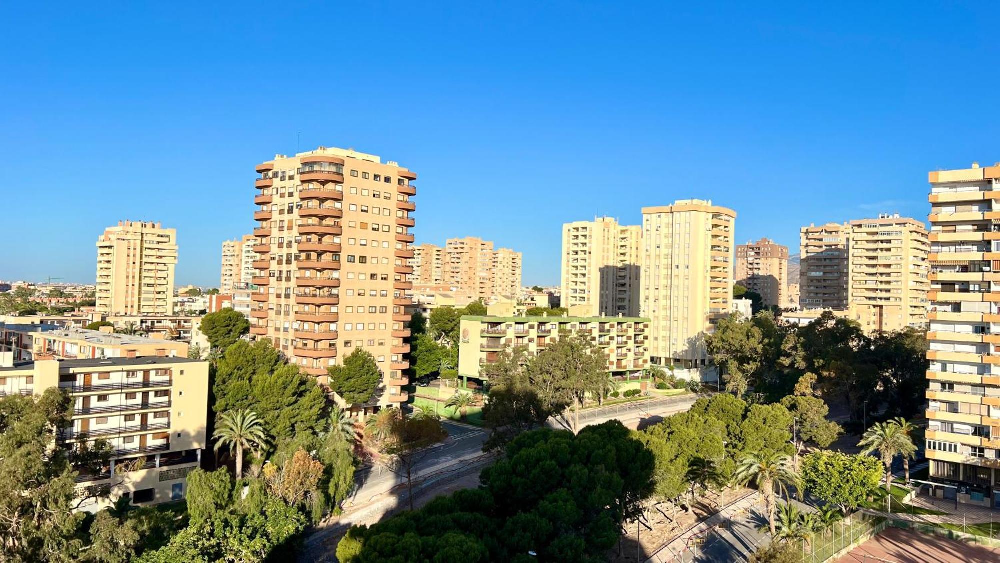 Loft De Diseno Recien Reformado Con Vistas Y Ubicacion Excelente Aguadulce (Almeria)
