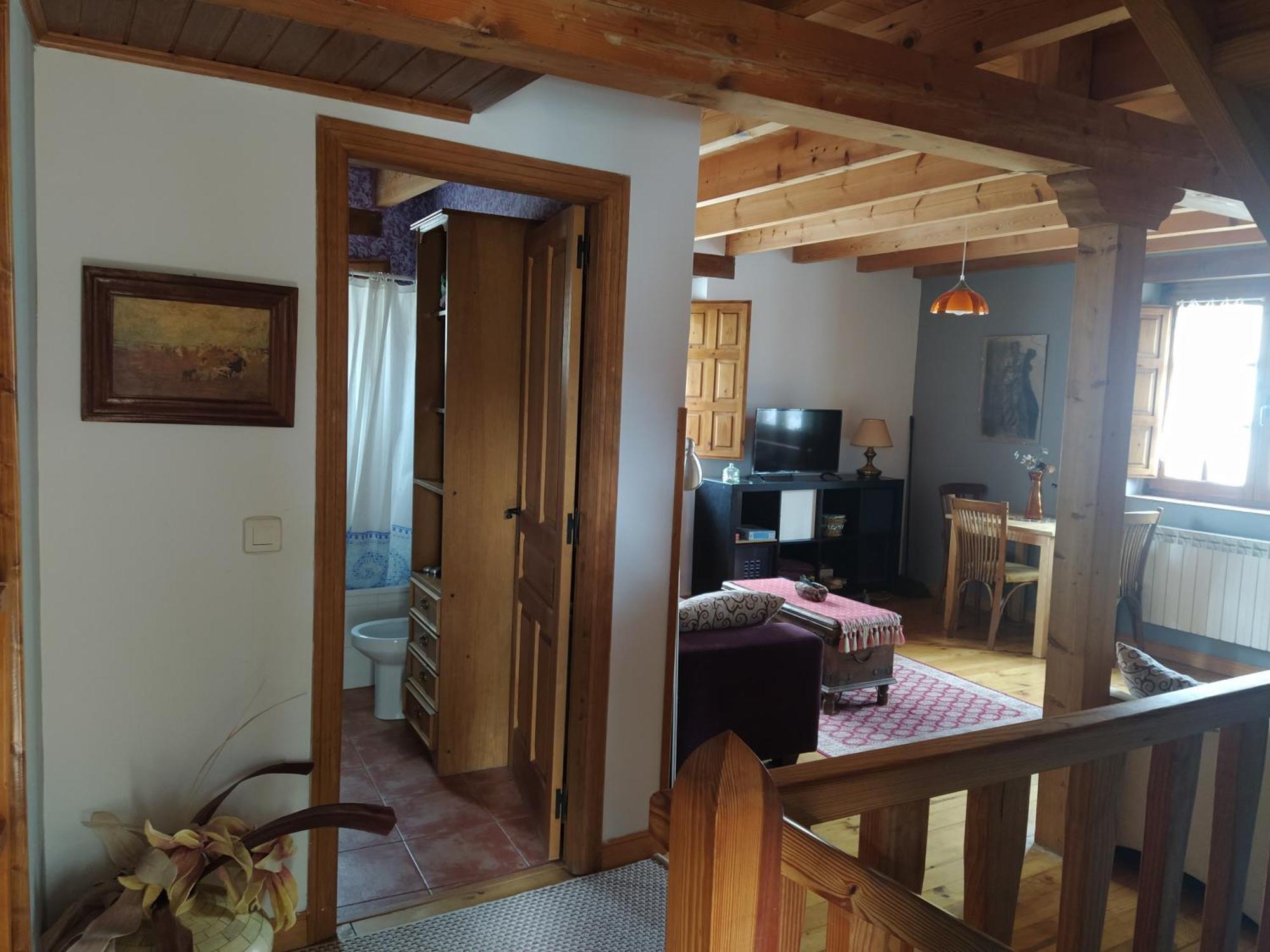 La Casa Del Pueblo El Berrugon *