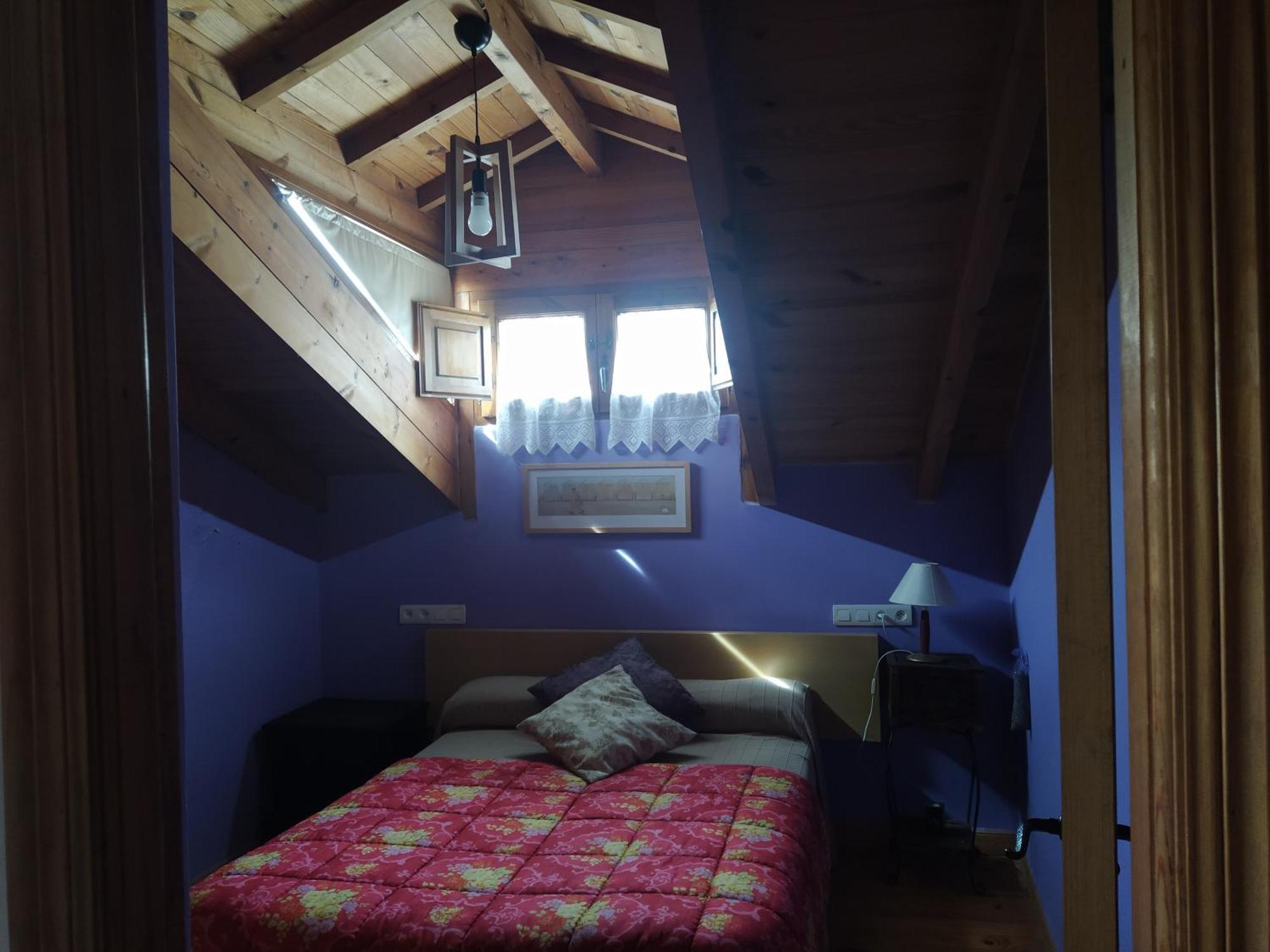 La Casa Del Pueblo El Berrugon * Carrocera