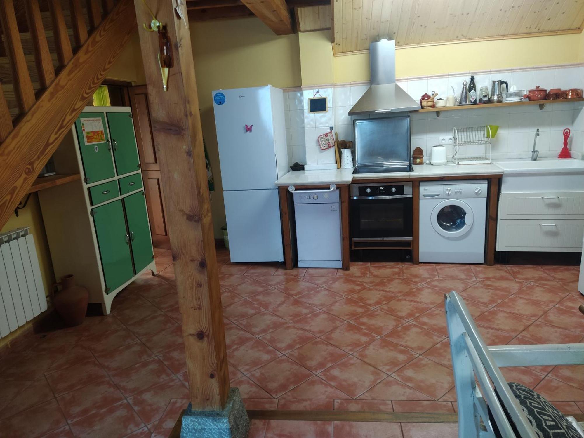 La Casa Del Pueblo El Berrugon *