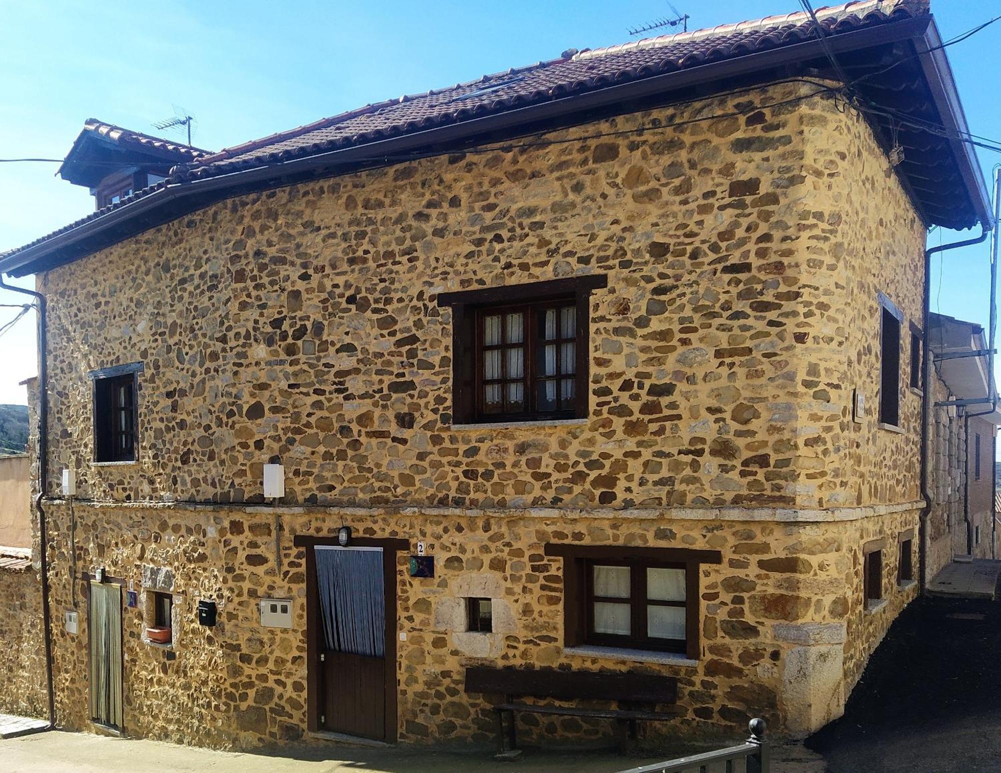 Сasa de vacaciones La Casa Del Pueblo El Berrugon *