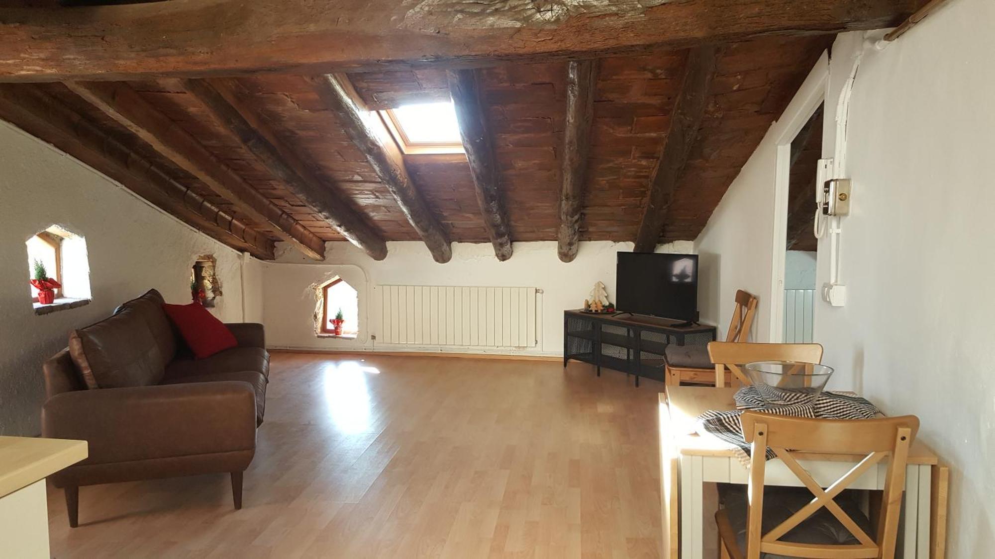 Hostal Espai Abadia *