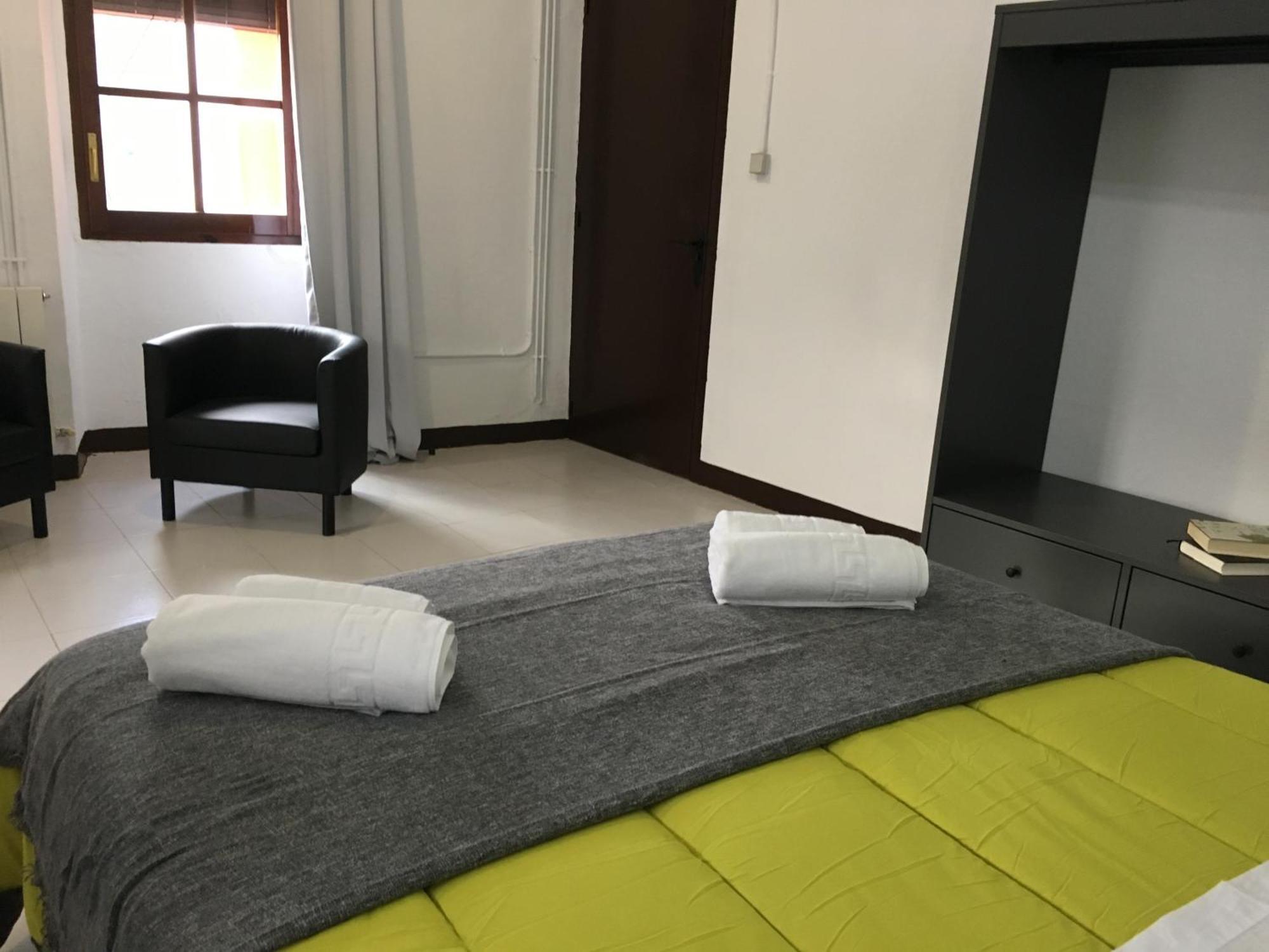 Espai Abadia Hostal