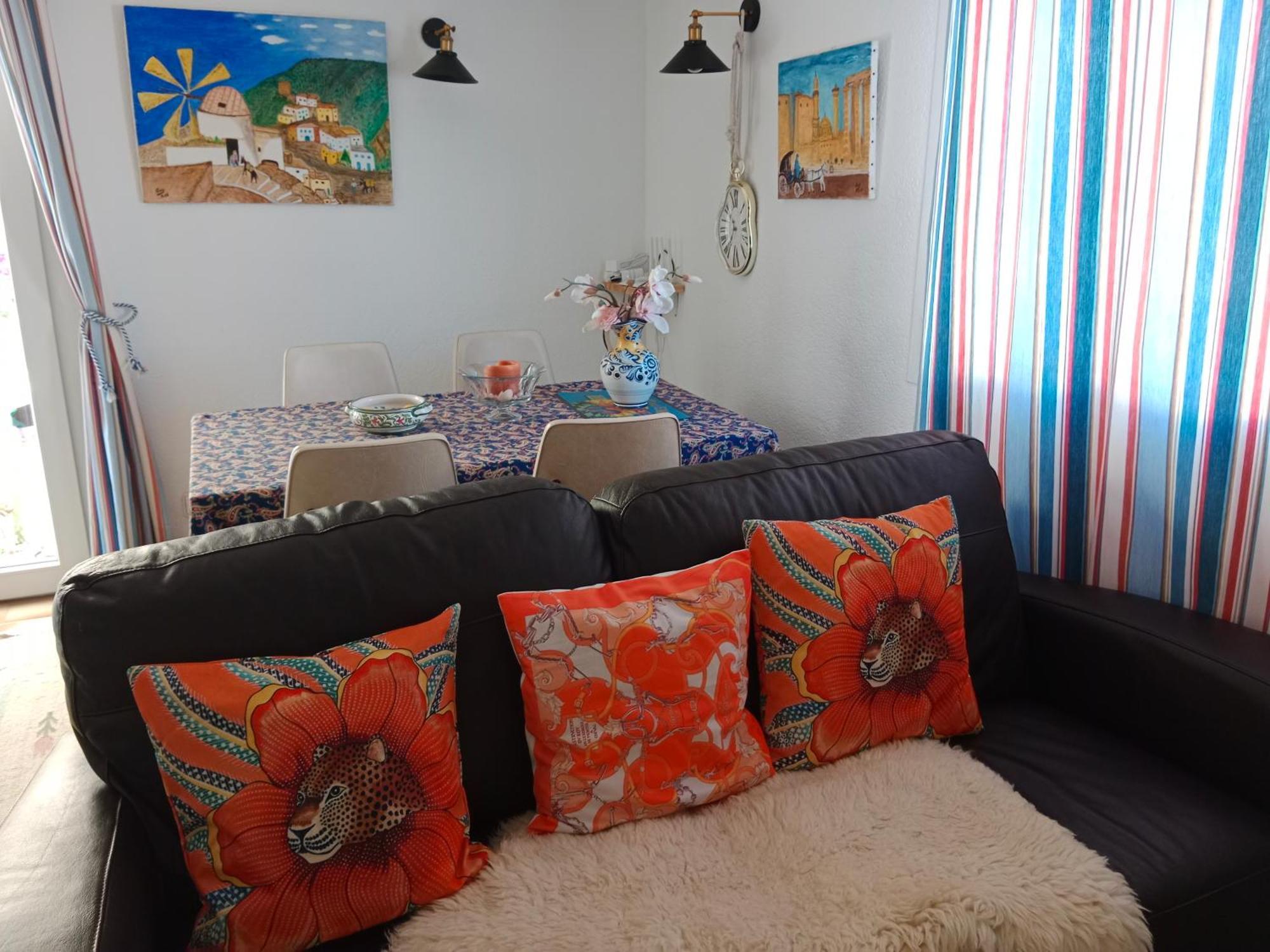 Stylish Family Villa, Near Beach,prive Parking,wifi Villa Denia