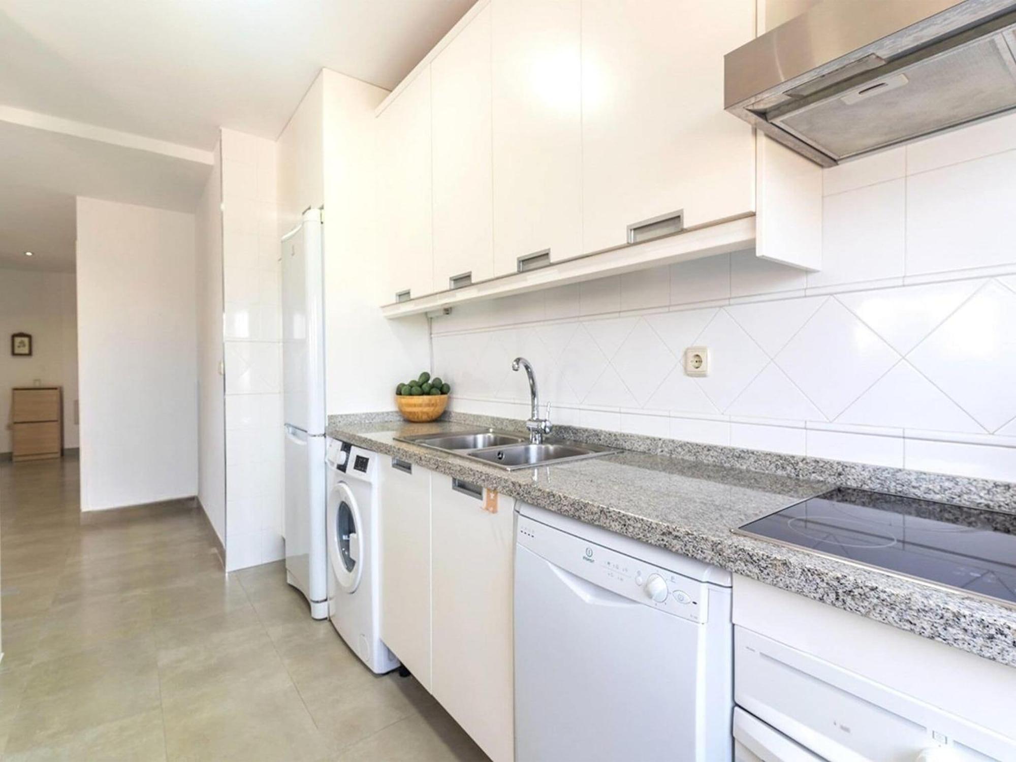 Spacious Holiday In Near Seabeach Apartamento