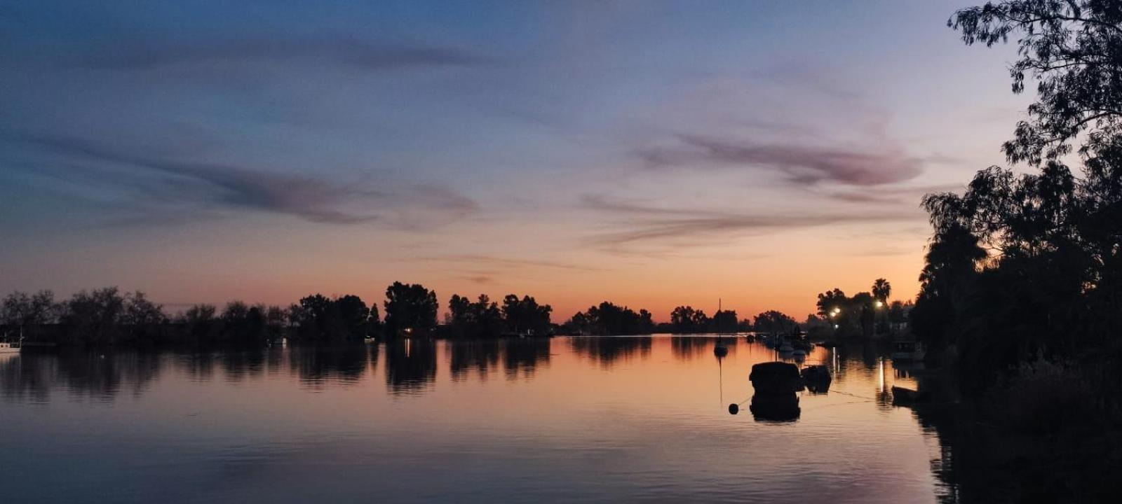 Homestay Con Bano Privado A Pies Del Rio Guadalquivir Coria Del Rio