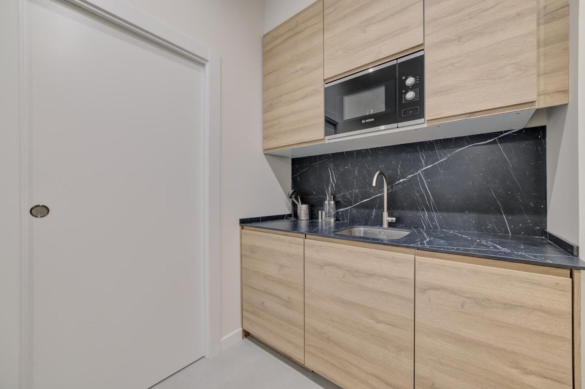 Confort By Clabao