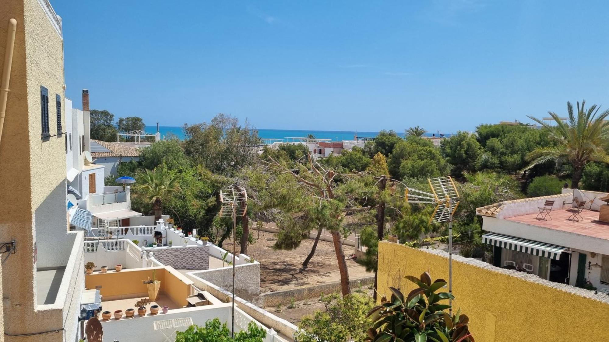 Apartamento Cozy And Sunny Two Bedroom La Mata Beach