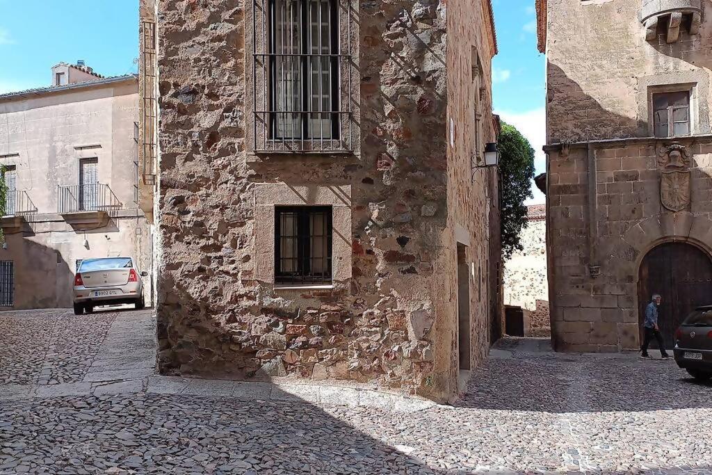 Casa Aguila Casco Antiguo Patio Privado Caceres