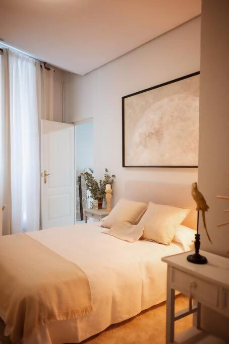 Apartamento Casa Aguila Casco Antiguo Patio Privado Caces