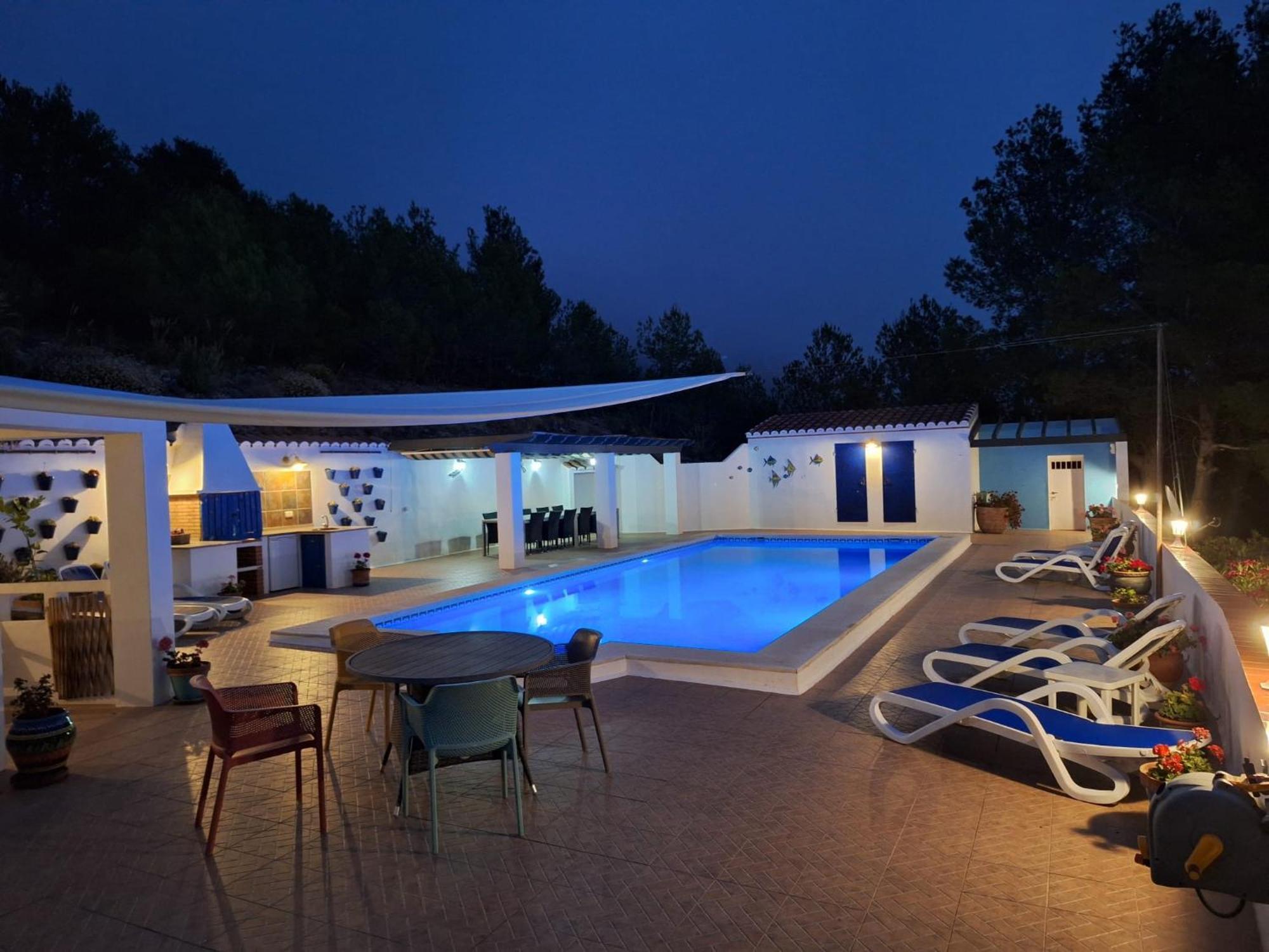 Casa Alta - Exclusive Large Luxury Private Villa, Large Pool, Amazing Views, On The Edge Of The Village And Next To Natural Park Villa Canillas de Aceituno