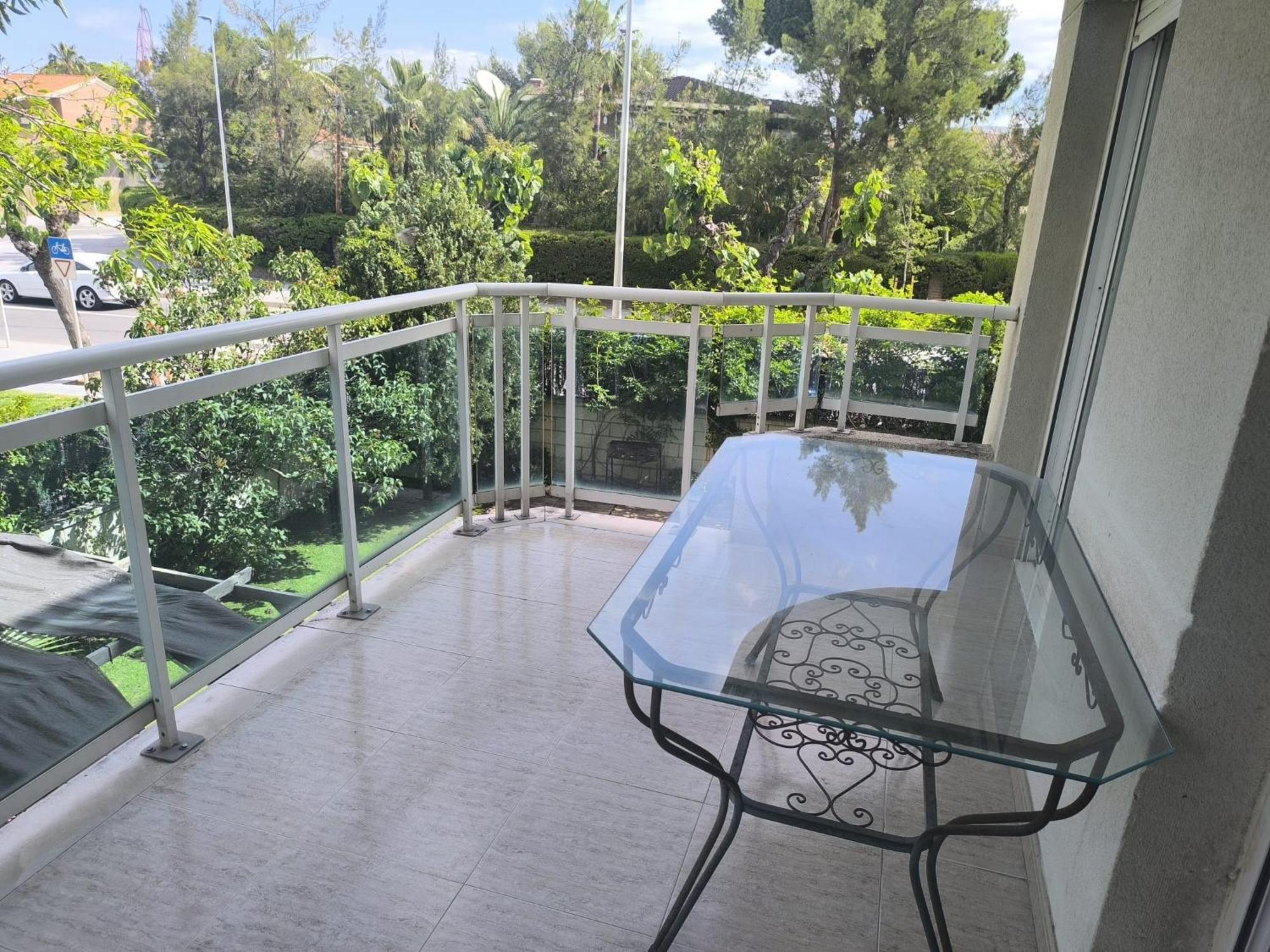 En El Centro De Salou, Playa , Padel , Tenis Y Piscina, Complejo Larimar Salou