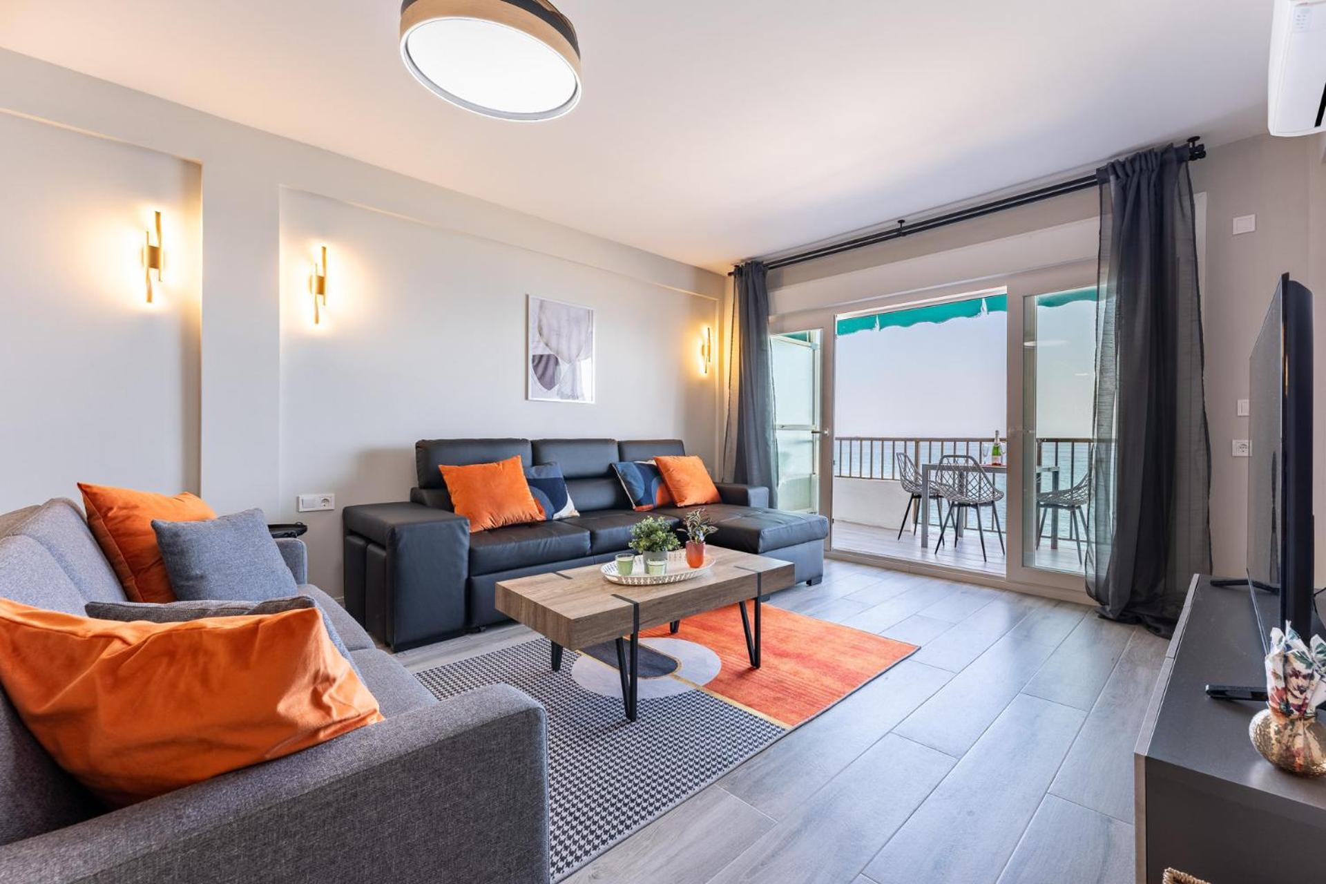 Malagasuite Golden Views Fuengirola