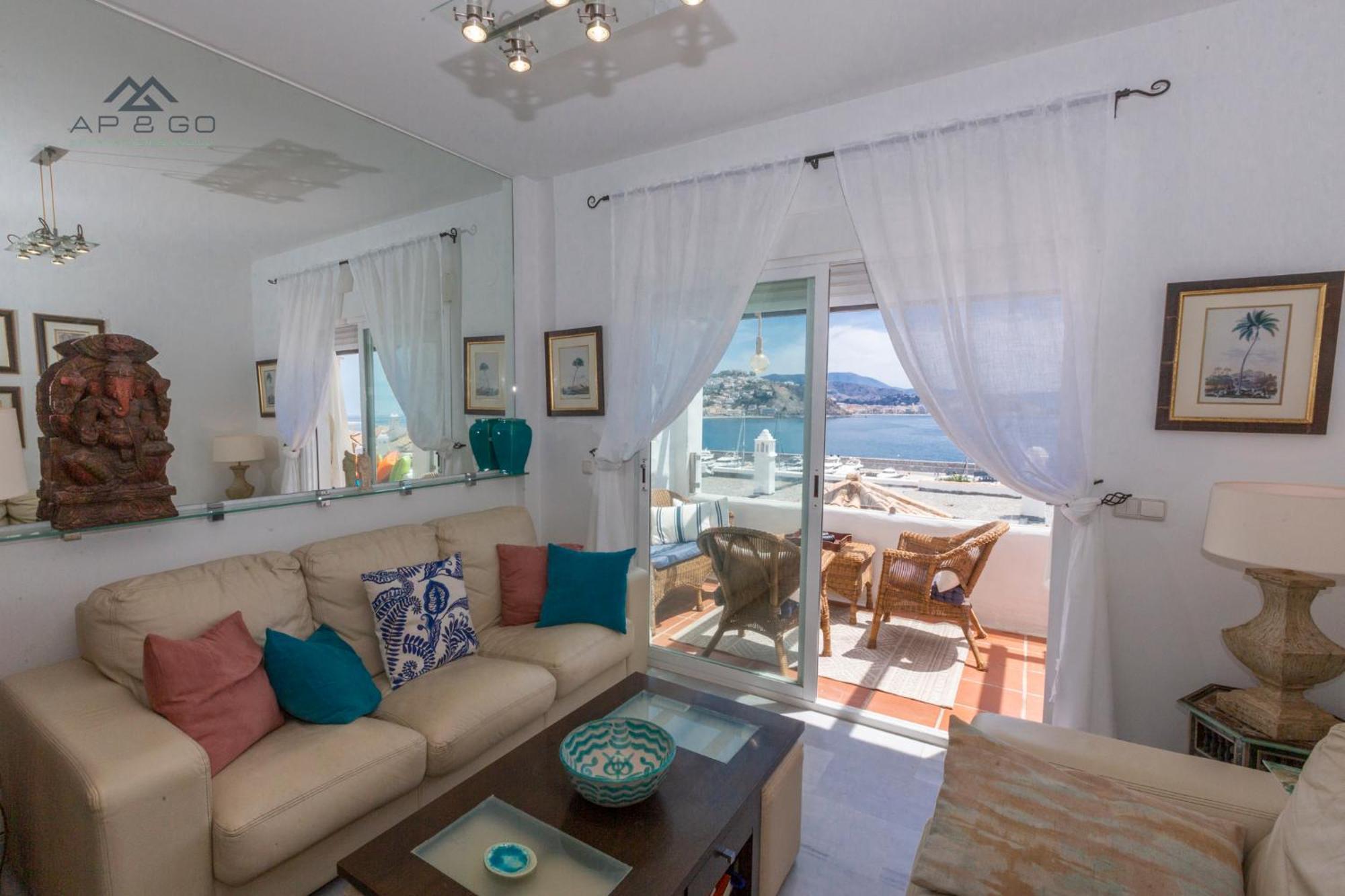 Terrace House Marina Views Apartamento