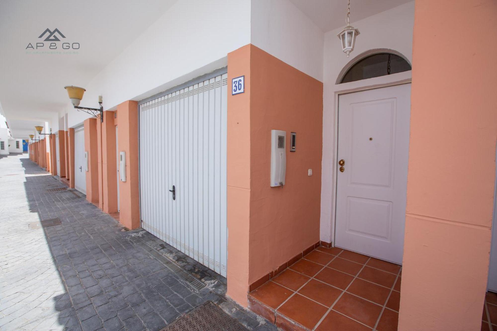 Terrace House Marina Views Apartamento