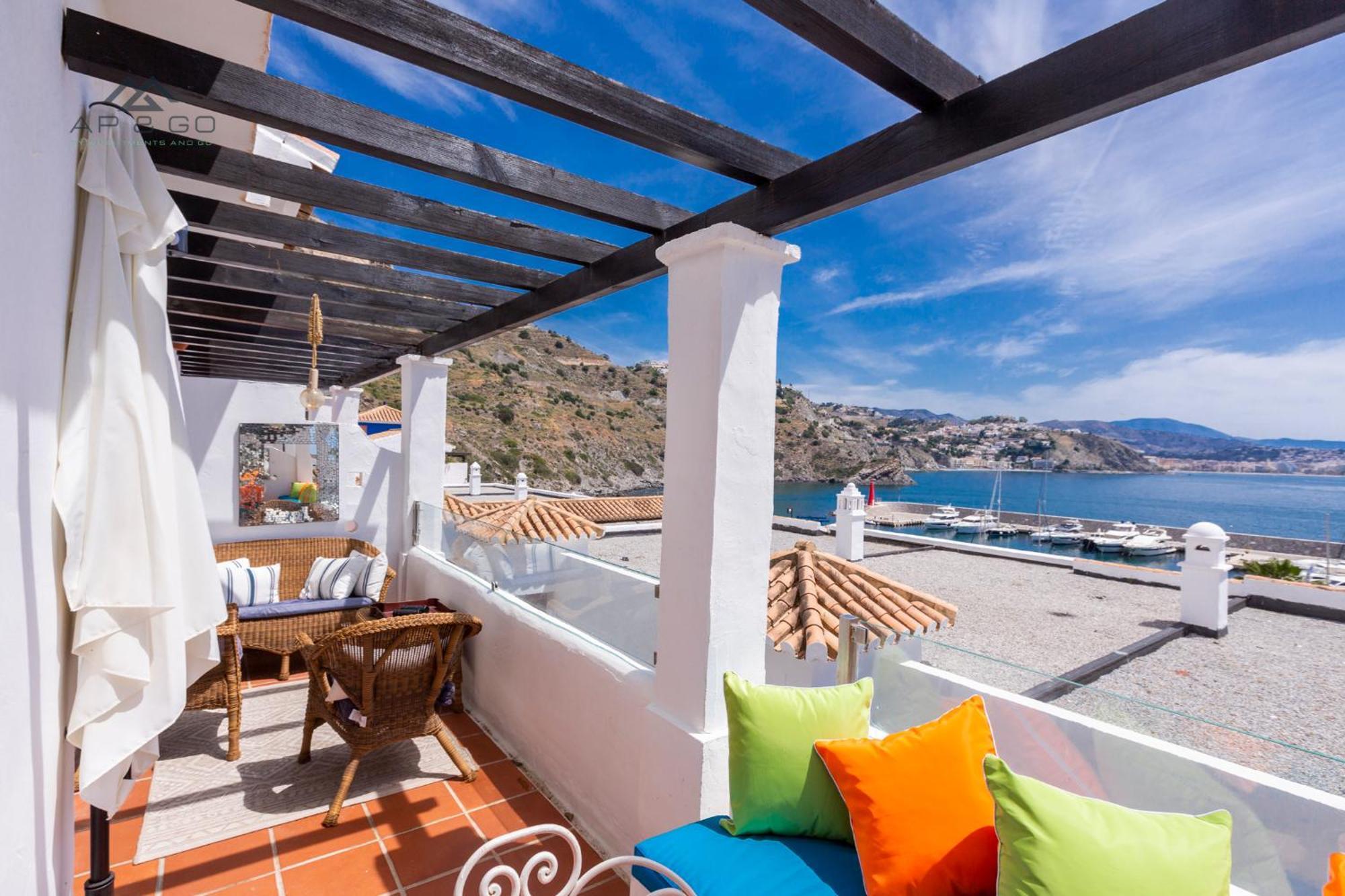 Terrace House Marina Views Apartamento La Herradura (Granada)