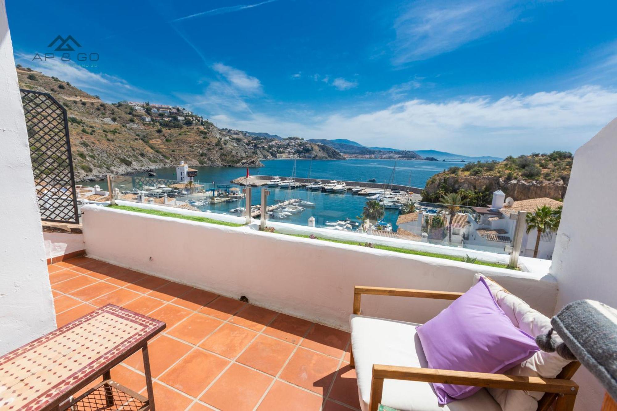 Terrace House Marina Views La Herradura (Granada)
