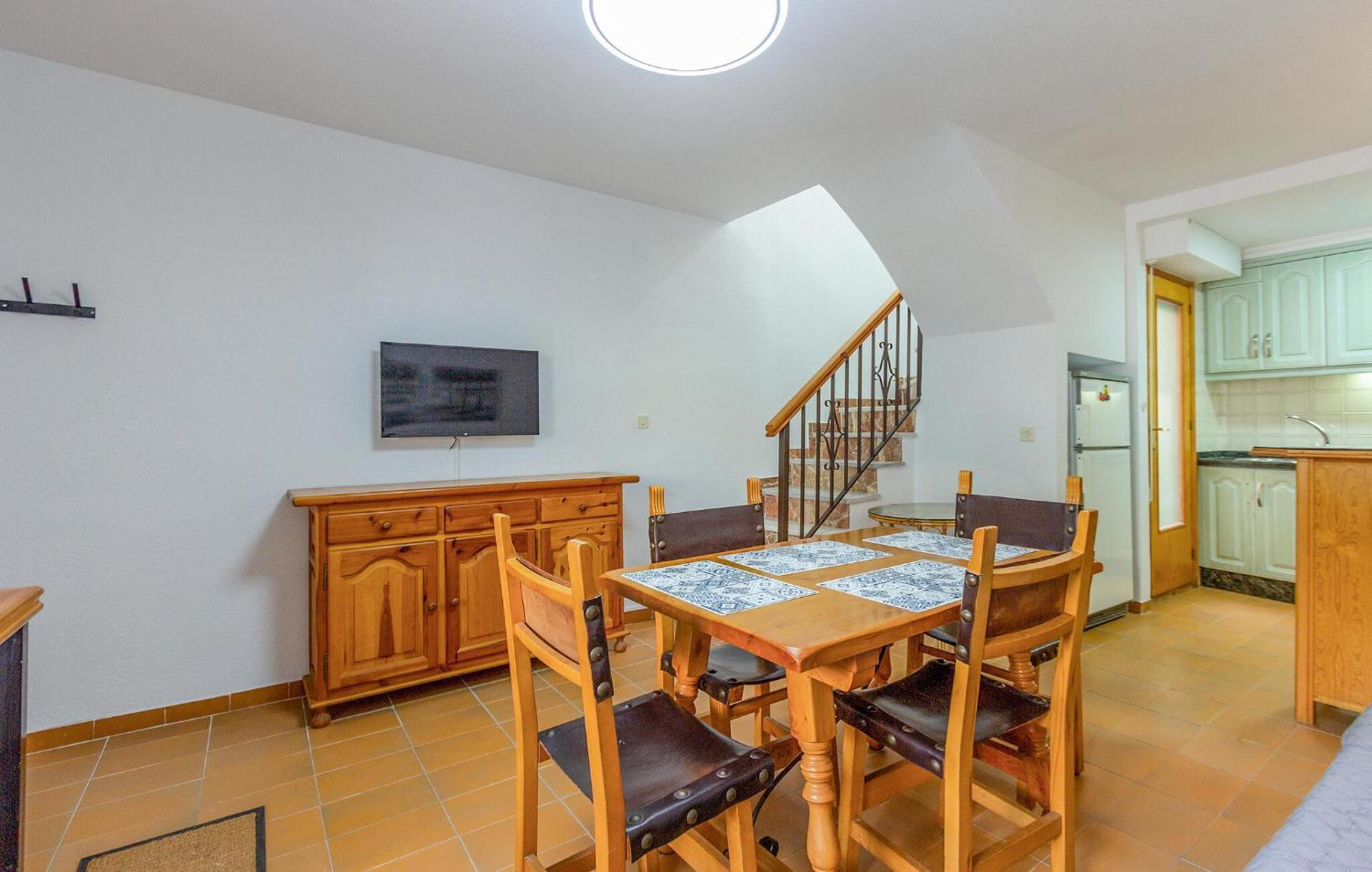 Holiday home 2 Bedroom Awesome In *