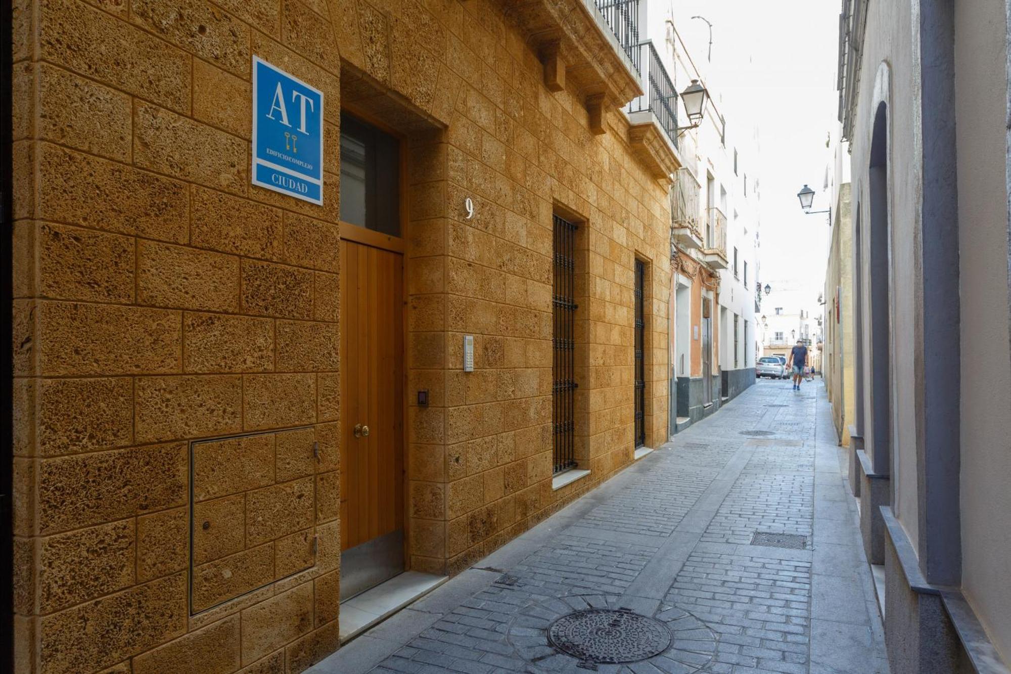 Apartment Brujula Ground Floor Indoor By Cadiz4rentals Cadiz