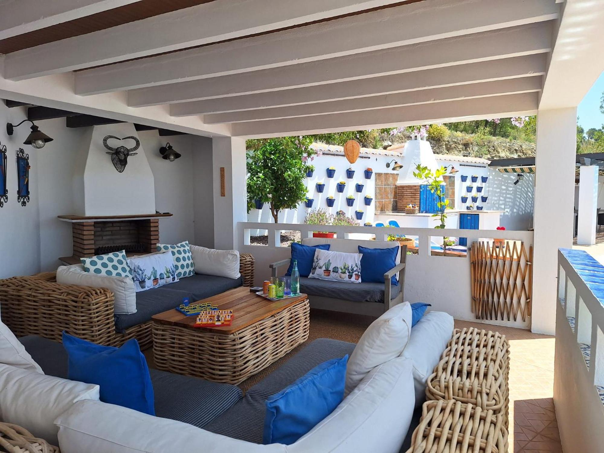 Casa Alta - Exclusive Large Luxury Private Villa, Large Pool, Amazing Views, On The Edge Of The Village And Next To Natural Park Villa