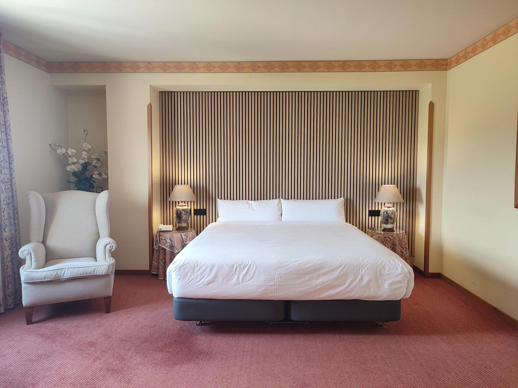 Hotel Sercotel Cuatro Postes