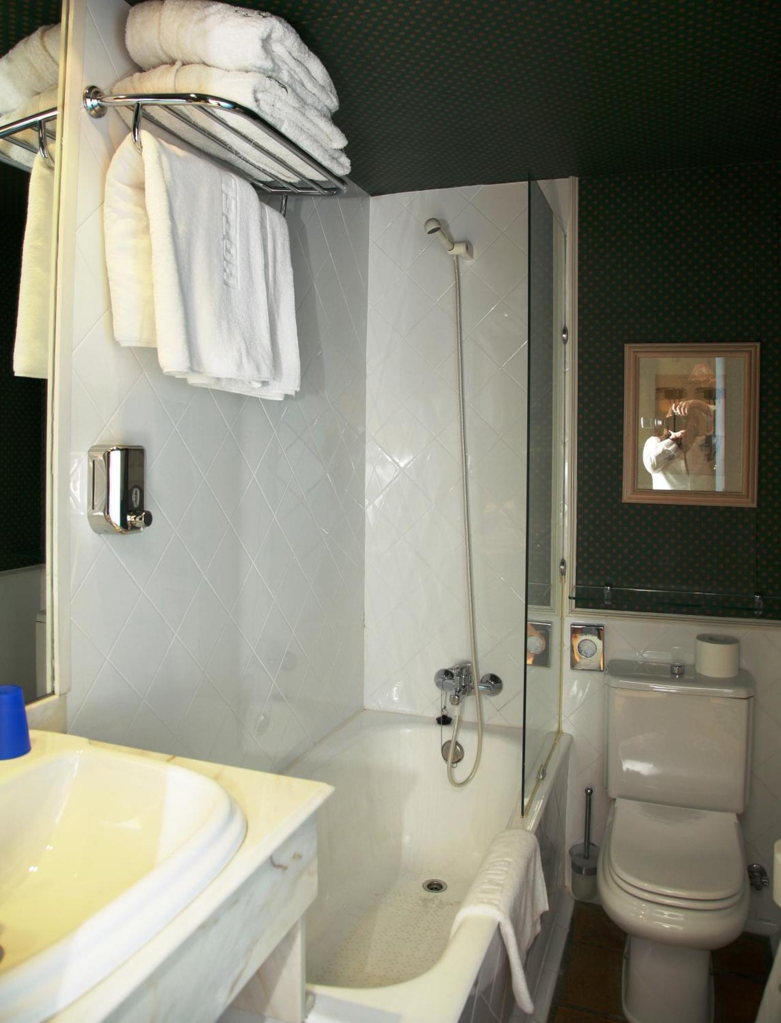 Hotel Almud 2*