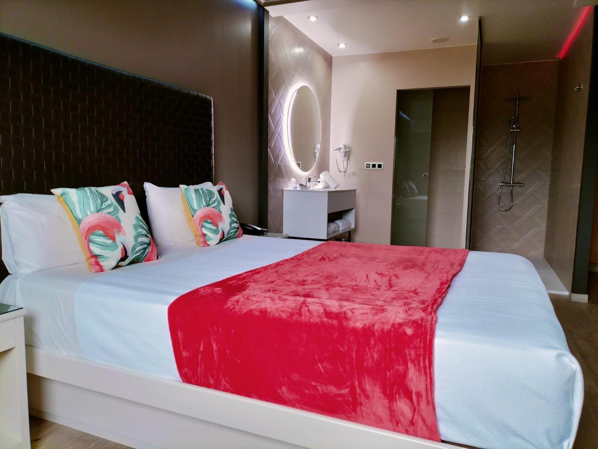 Trebol Hotel 2*